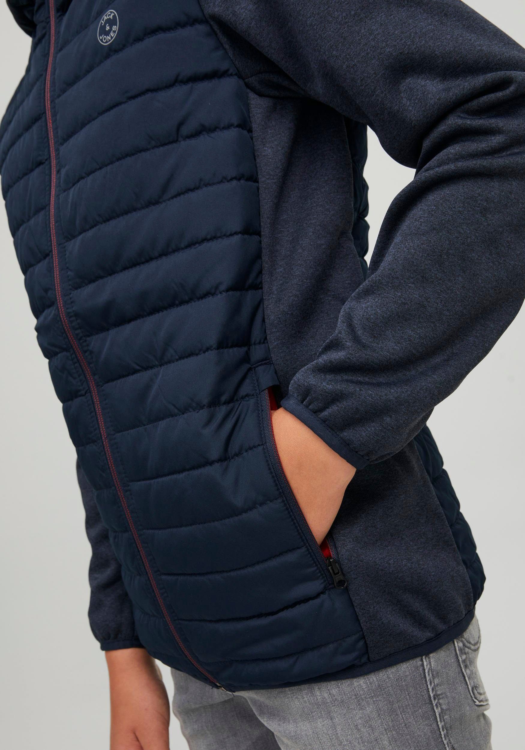 Jack & Jones Junior Steppjacke JJEMULTI wärmt, winddicht, wasserdicht, gesteppt Farbeinsatz, modisch, regular fit, Kapuze – Bild 4 von 5