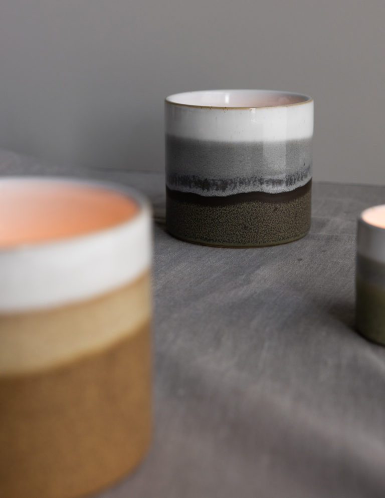 Storefactory Kerzenständer Teelichhalter LJUNGARUM LARGE grau glänzend, Ø 10x9 cm