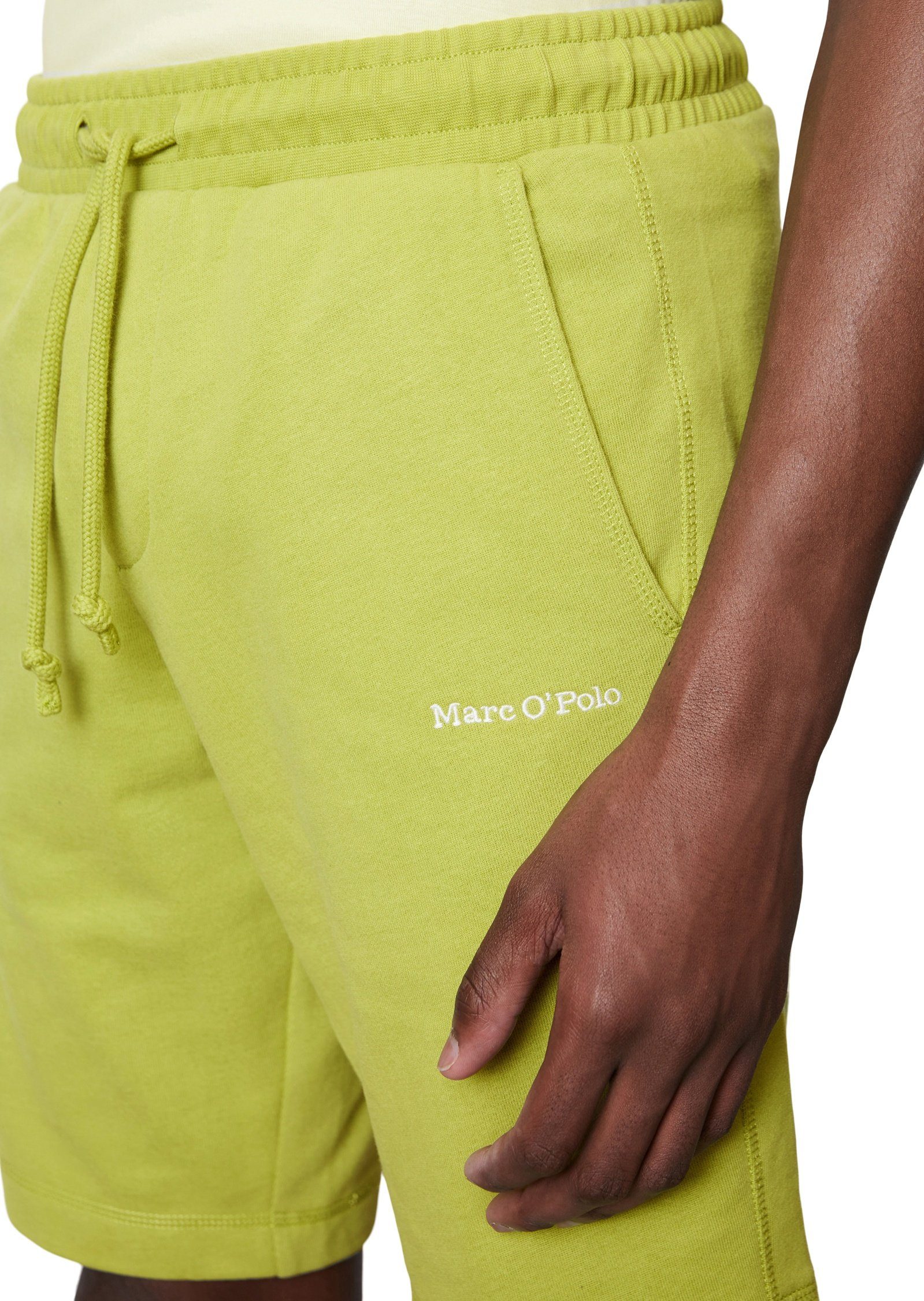Organic Shorts aus O'Polo Cotton Marc grün