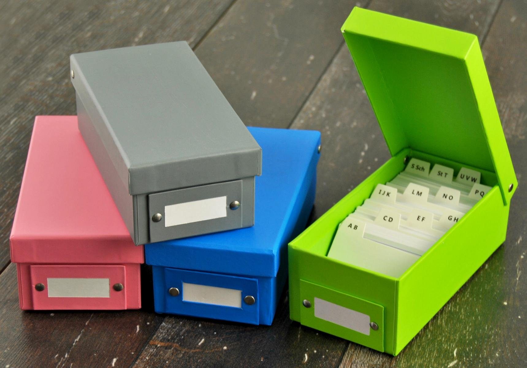 MW Handel Karteikasten 4x Lernbox / Karteikasten DIN A8 / 4 verschiedene Farben + 1600 Kartei