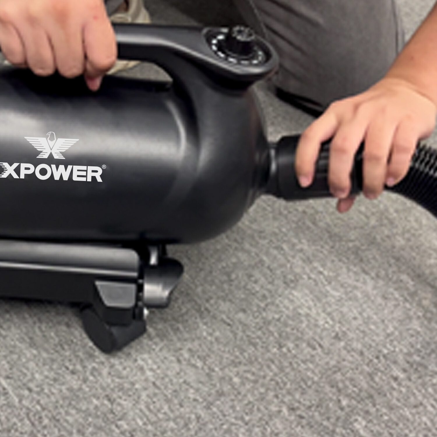 XPOWER Handstaubsauger A-16 Autotrockner Gebläse Autotrocknergebläse & mobilen Lenkrollen, 2200 W, Gebläse Autoanbautrockner, Flexibler Schlauch und Handschutz; selbstexpandierender 30ft Schlauch