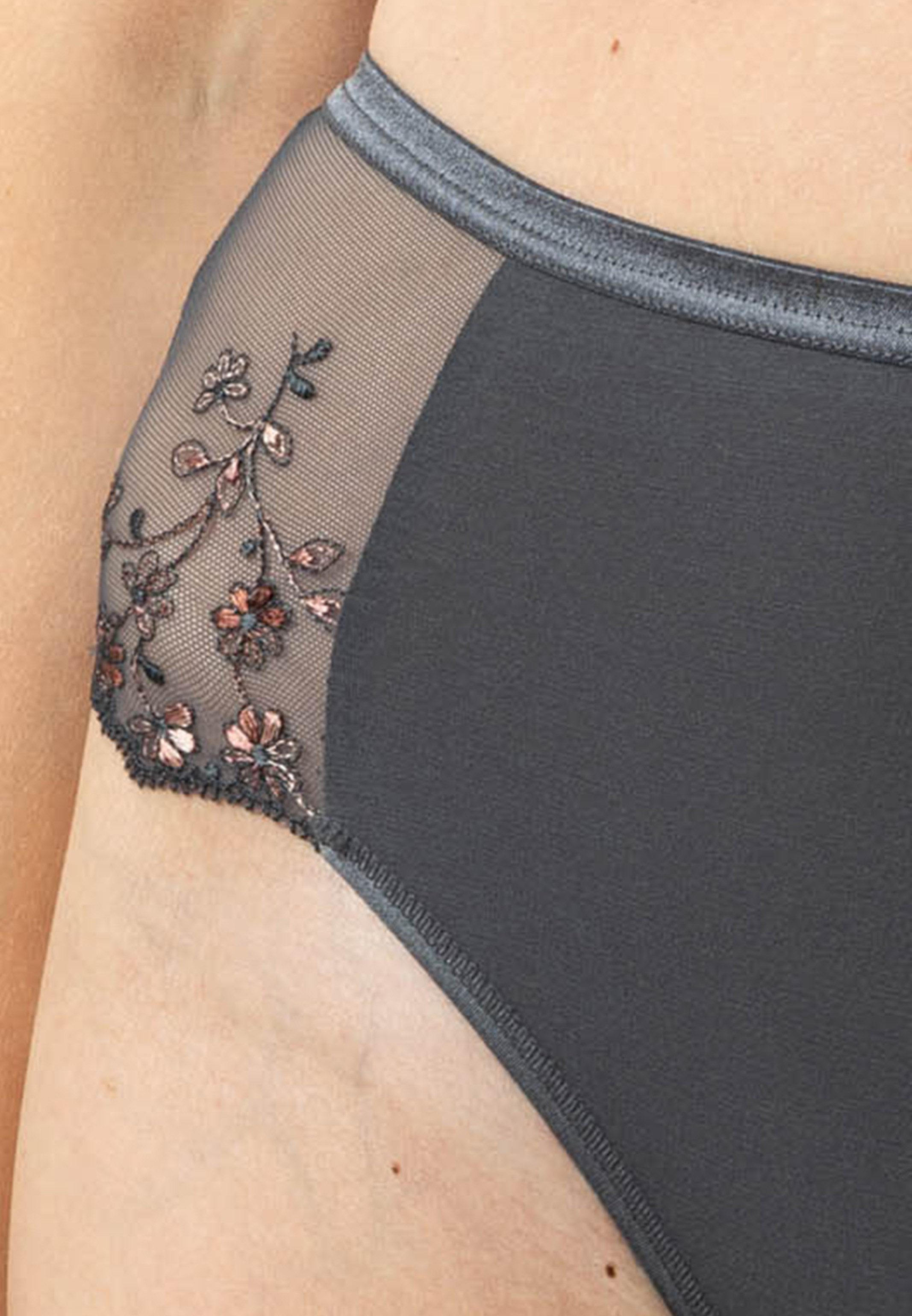 Mey Panty Delighted (1-St) American-Pants - Blickdicht - Florale Spitze seitlich