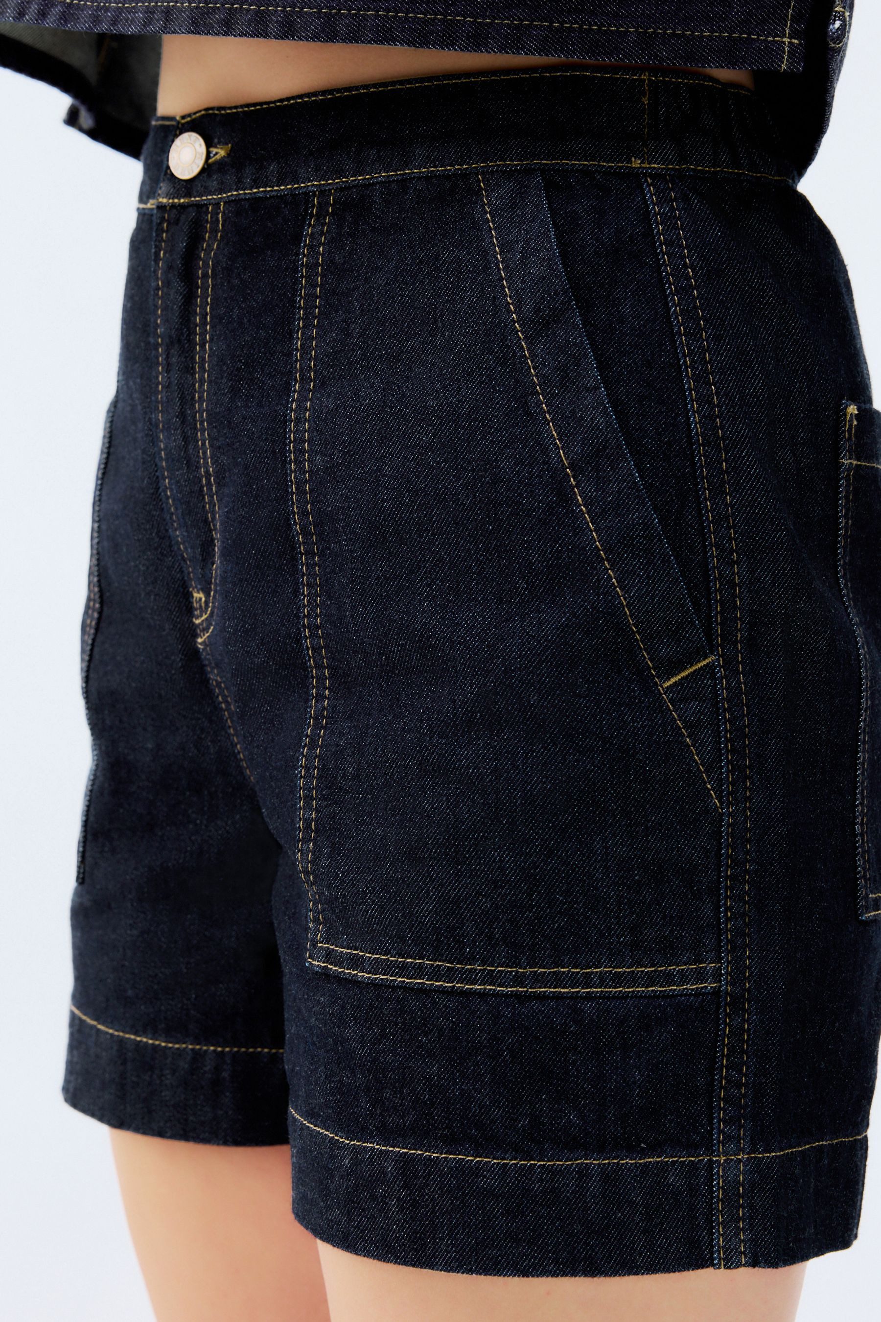 Next Jeansshorts Leichte Utility-Denimshorts aus 100 % Baumwolle (1-tlg)