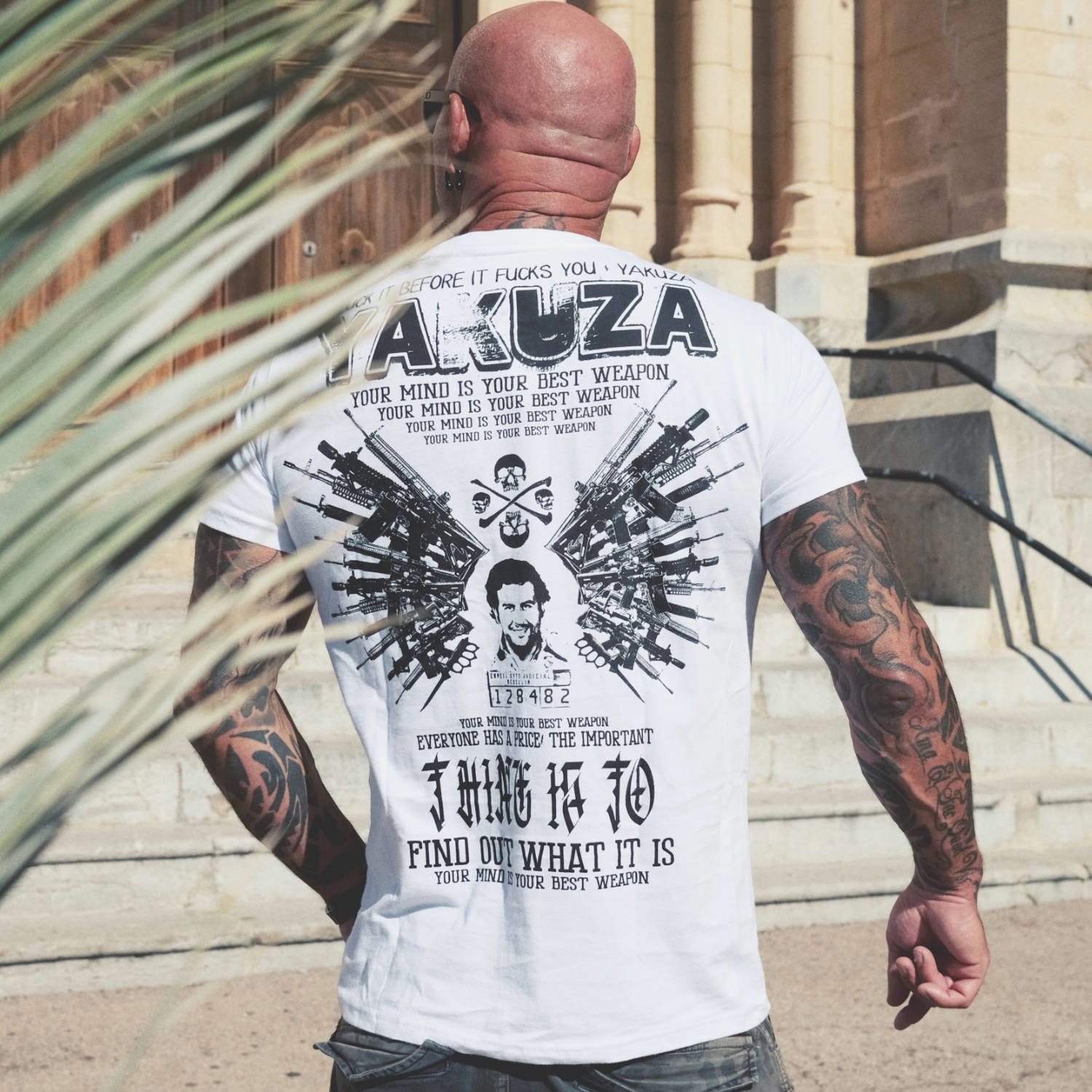 YAKUZA T-Shirt Best Weapon günstig online kaufen