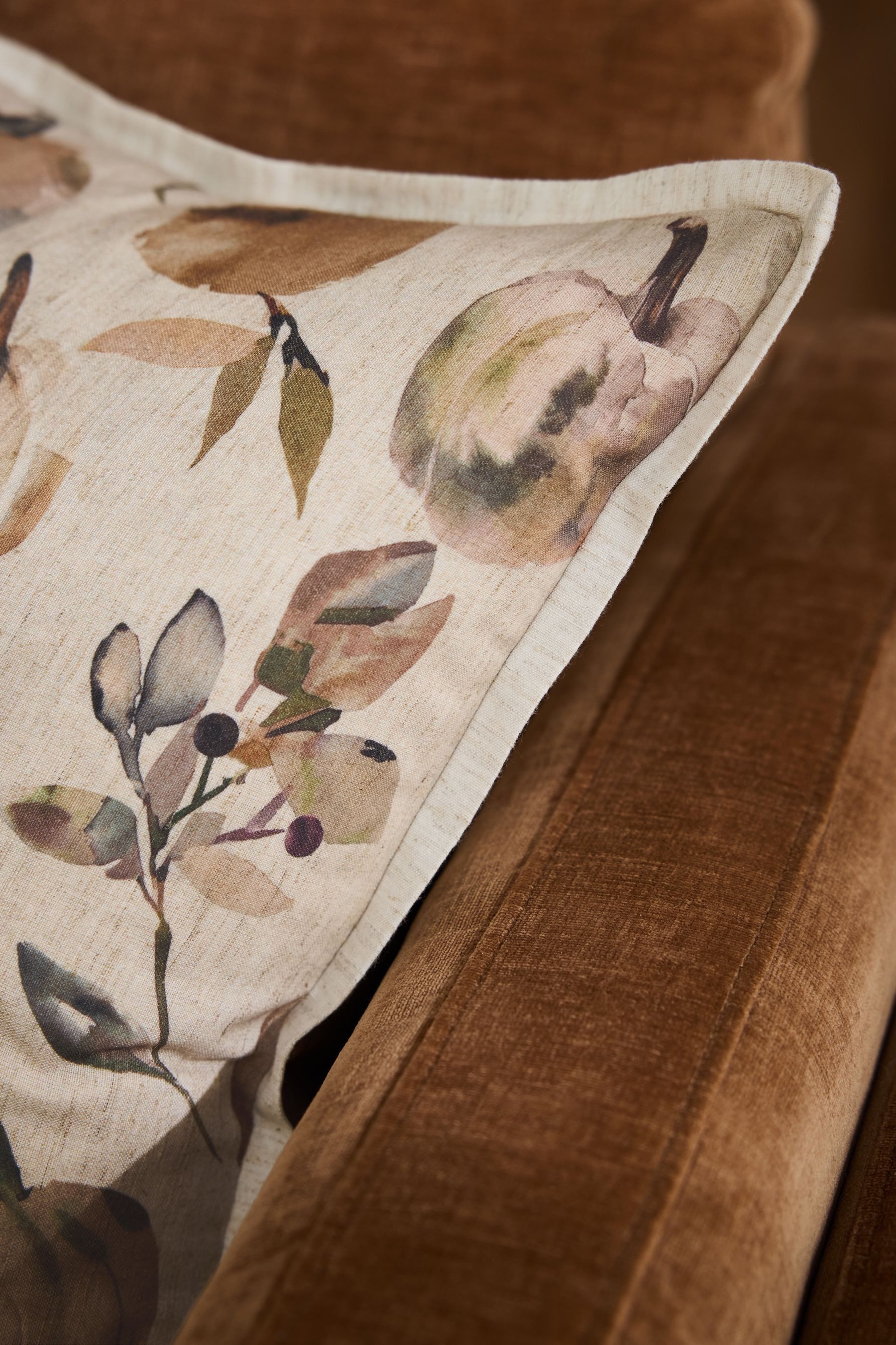 Next Dekokissen Kissen mit herbstlichen Kürbis-Print