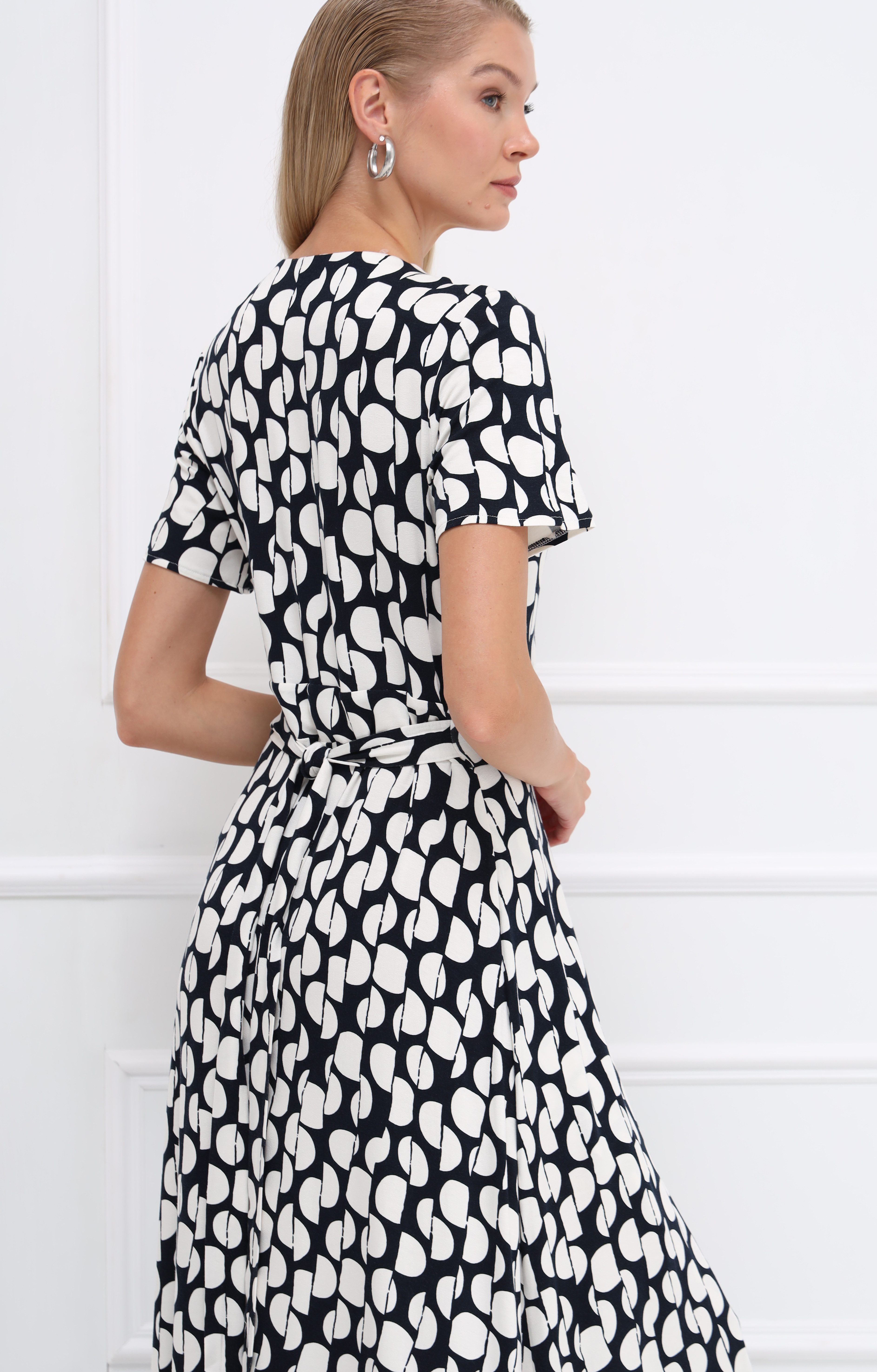 Passioni Midikleid im Wickelstil