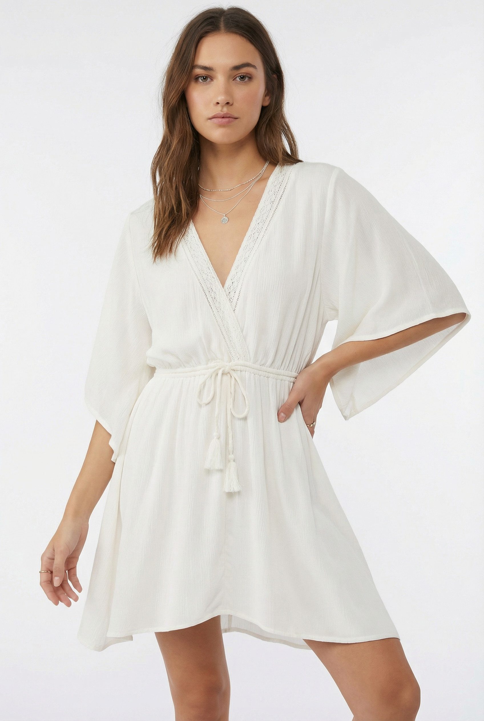 O'Neill Strandkleid ESSENTIALS TOKEENA COVER UP mit Kordelzug mit Quasten, aus Viskose, lockerer Schnitt