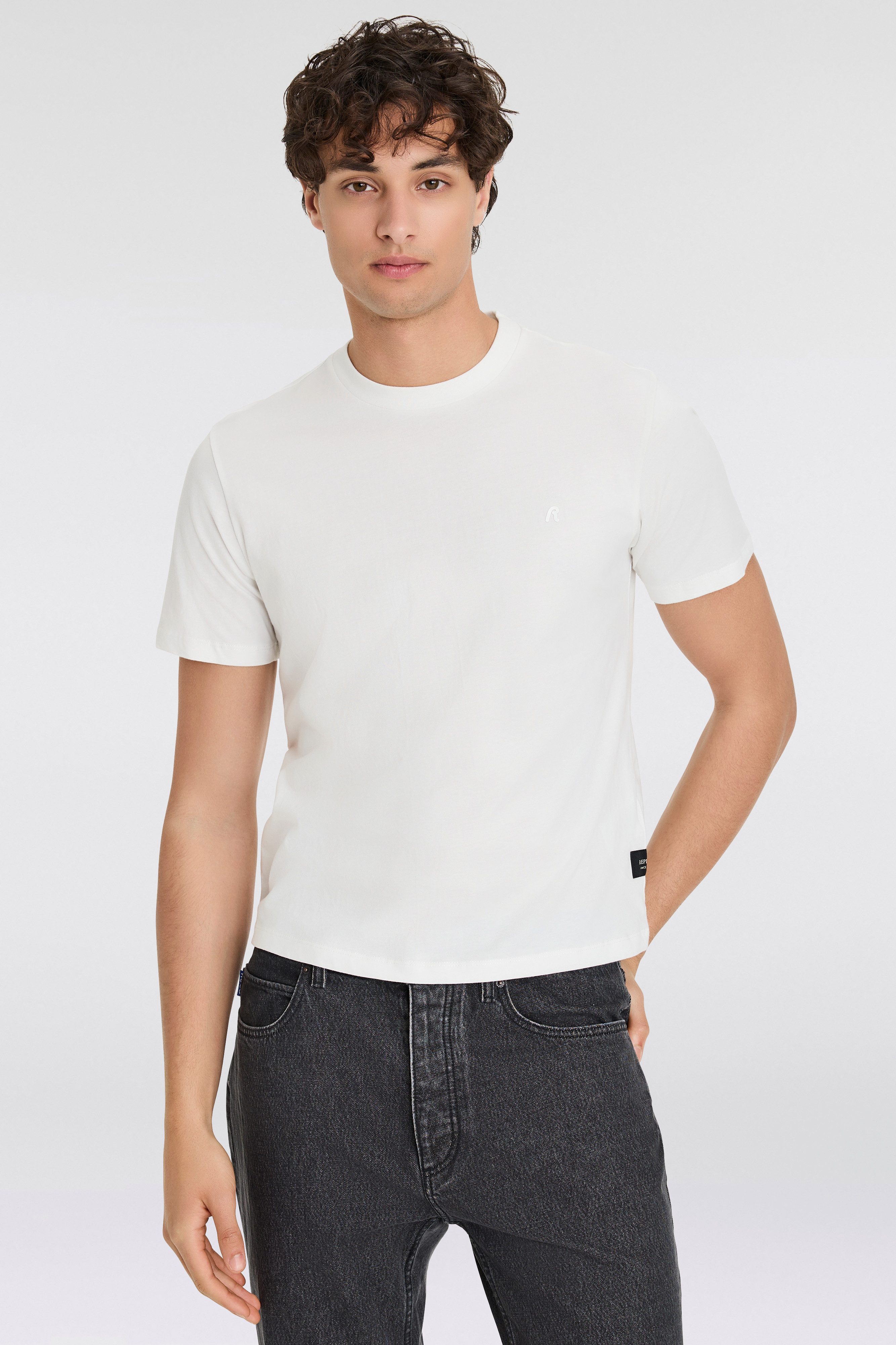 Replay T-Shirt mit Logostickerei auf der Brust günstig online kaufen