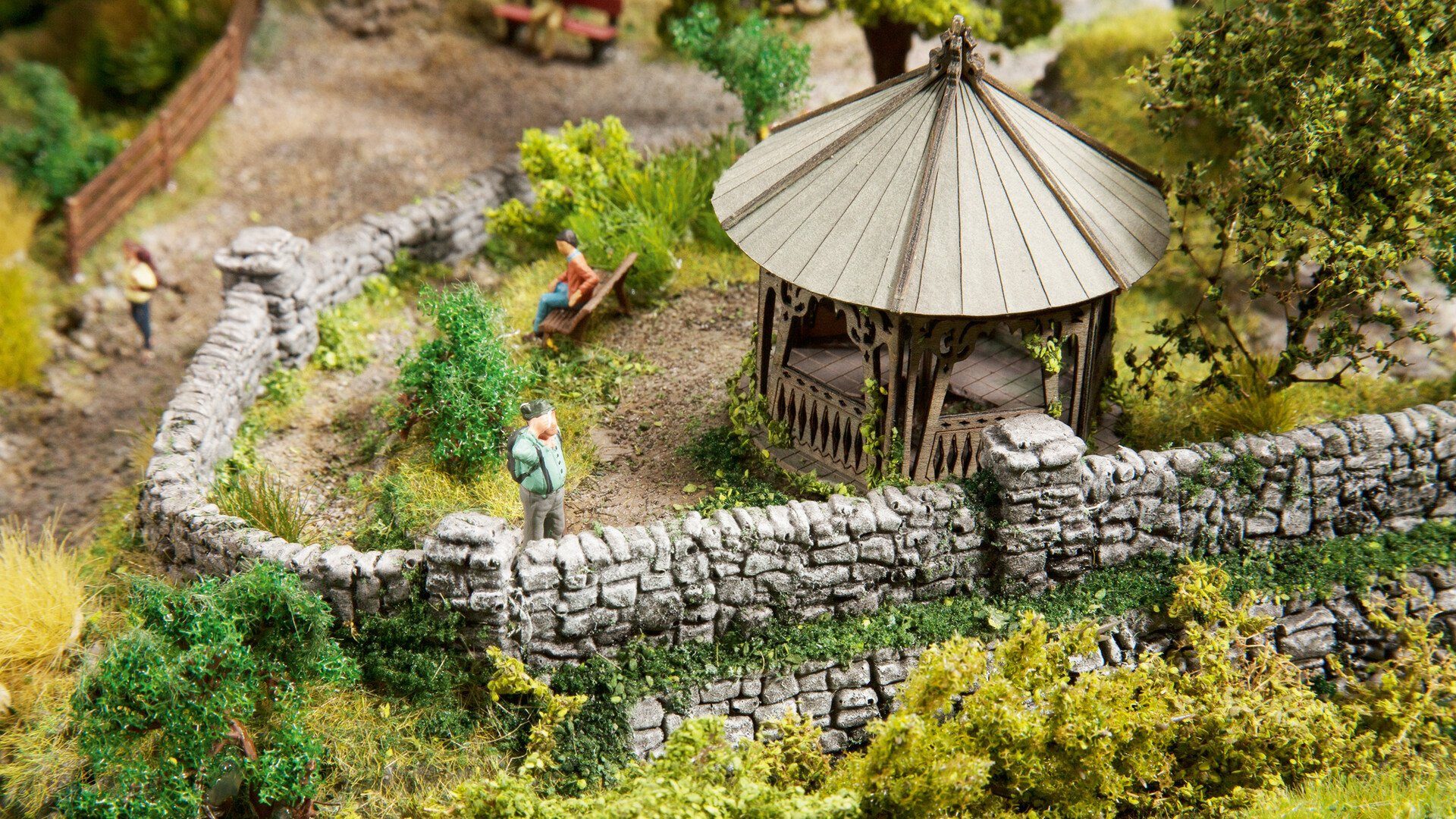 NOCH Modelleisenbahn-Spielunterlage NOCH® Mauern aus Granit, handbemalte Mauer aus Str