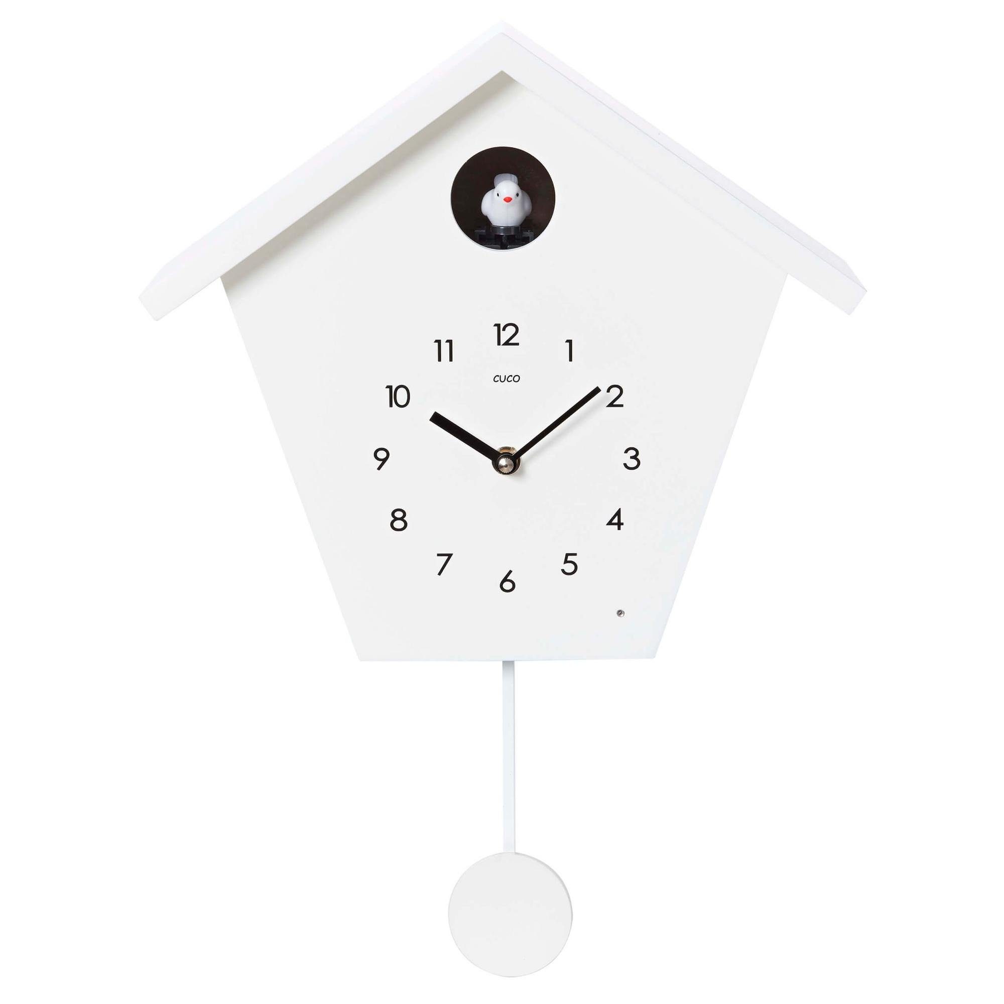 Cuco Clock Wanduhr Kuckucksuhr SCHWARZWALDHAUS, Wanduhr, Moderne Schwarzwalduhr (37,5× 23 × 11,4cm, Pendeluhr mit Nachtruhefunktion, Vogelgezwitscher) Weiß