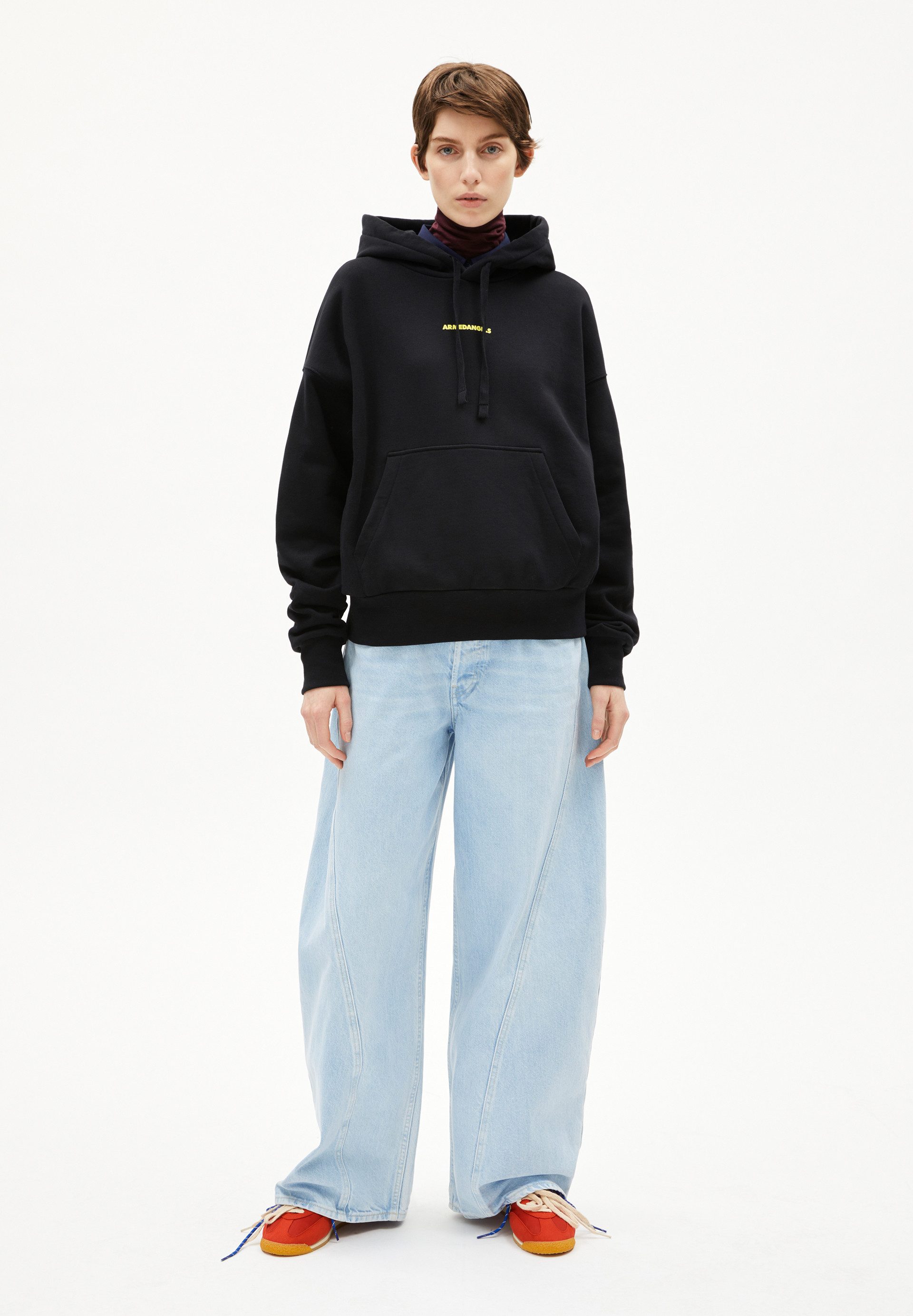 Armedangels Hoodie FRANCISARAA CHAANGE Sweathoodie aus Bio-Baumwolle (1-tlg., Oversized Fit) Kängurutasche