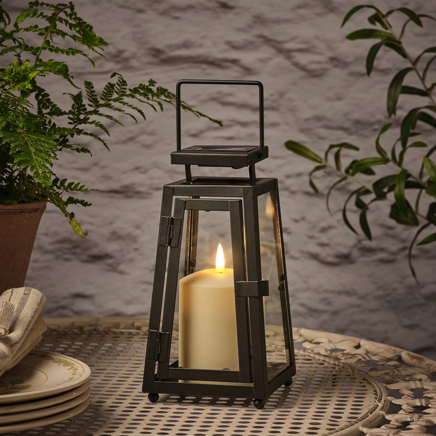 Lights4fun LED Laterne 22cm Porto Solar Laterne mit TruGlow® Outdoor Kerze