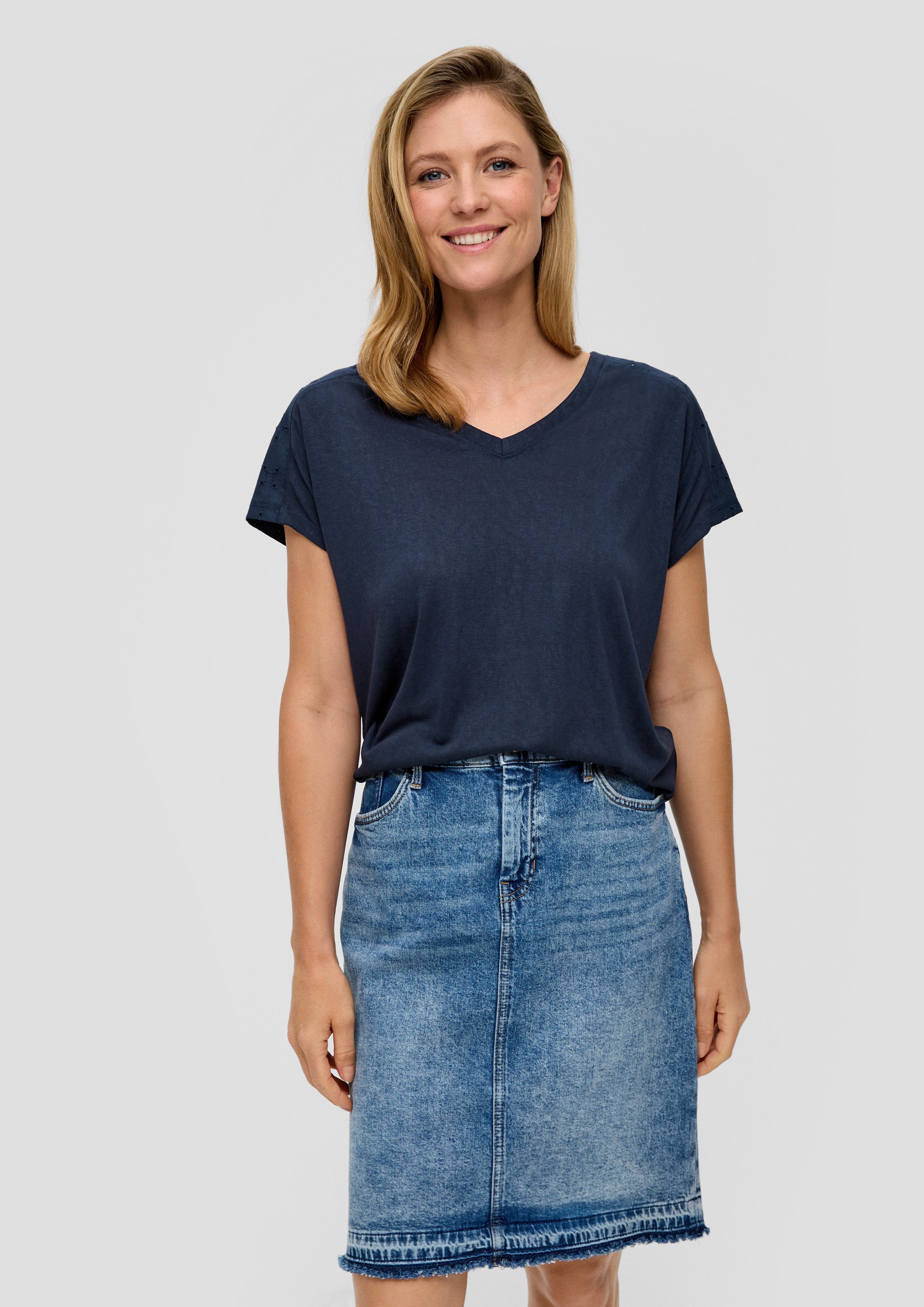 s.Oliver Kurzarmshirt T-Shirt Jersey-T-Shirt im Relaxed Fit mit Spitzendeta günstig online kaufen