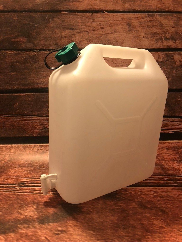 TRIZERATOP Kanister Wasserkanister 20 Liter mit Wasserhahn und  Seifenspender (Wasserkanister 20 Liter mit Wasserhahn)