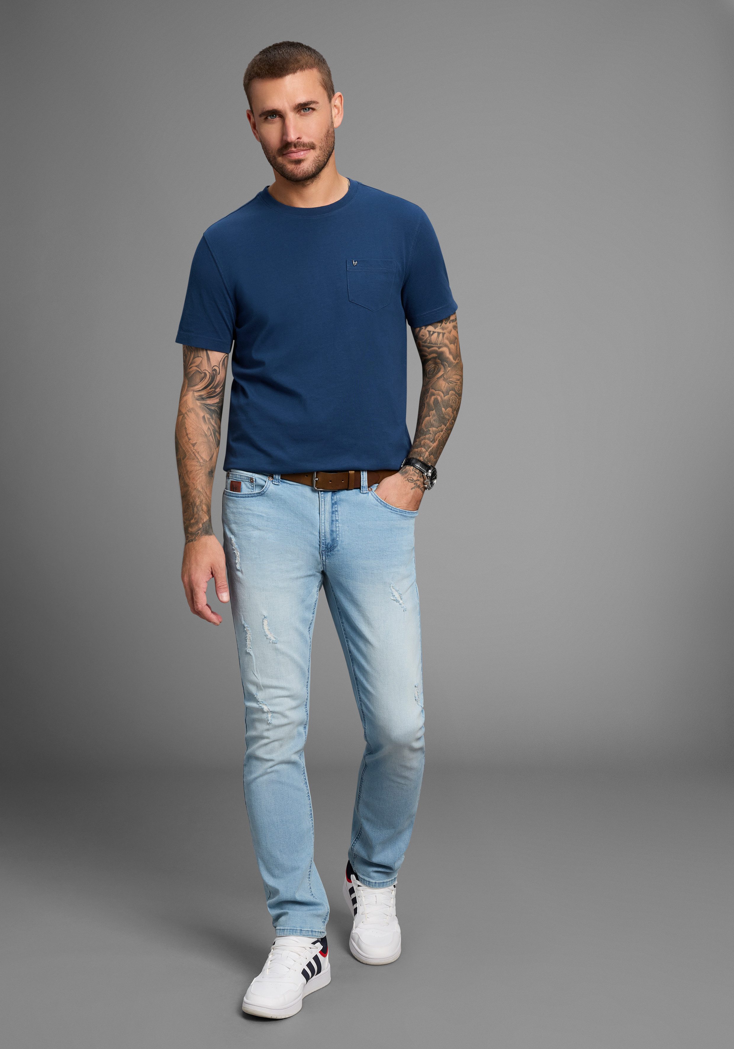 Bruno Banani Straight-Jeans Hutch gerade geschnittenes Bein, niedrige Leibhöhe, reguläre Passform – Bild 4 von 5