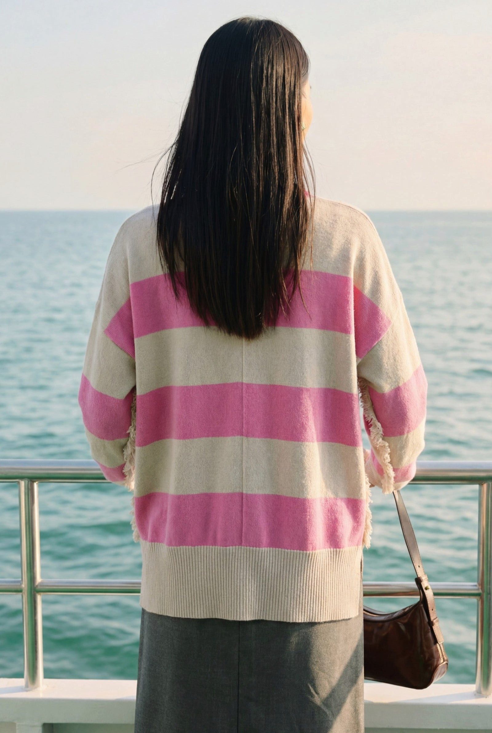 Zaubermond Strickpullover Boho Loose Pullover mit V-Ausschnitt, Blockstreifen & Fransen