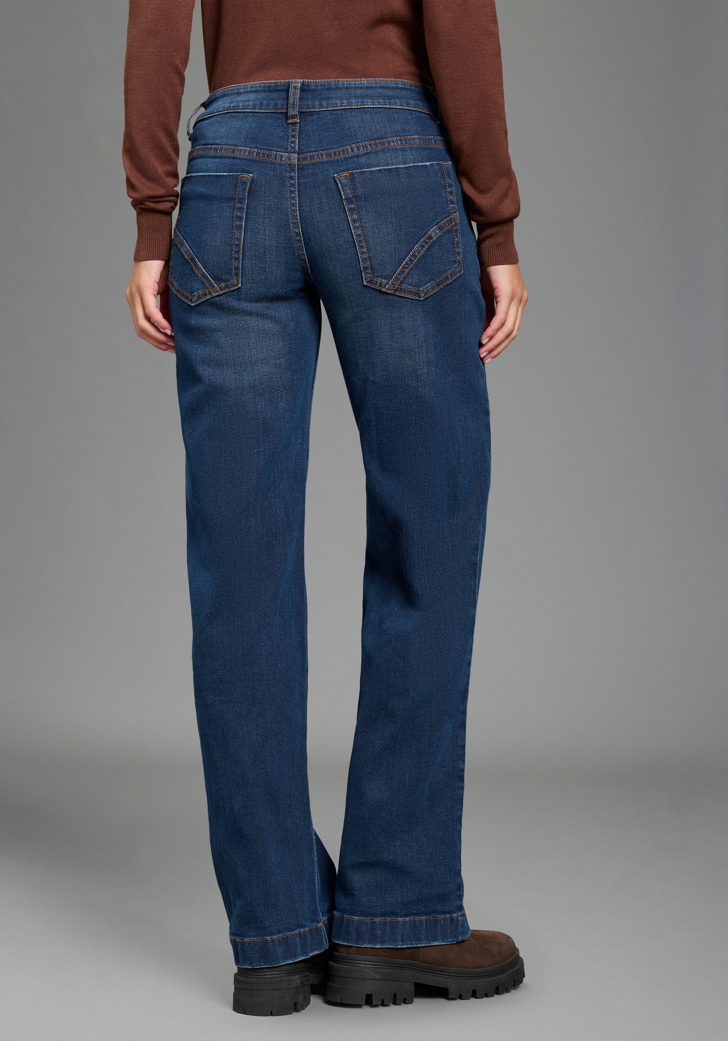 Arizona Weite Jeans mit modischem Beinverlauf mit geradem Beinverlauf, knöchellange Schnittform, normale Leibhöhe – Bild 3 von 5