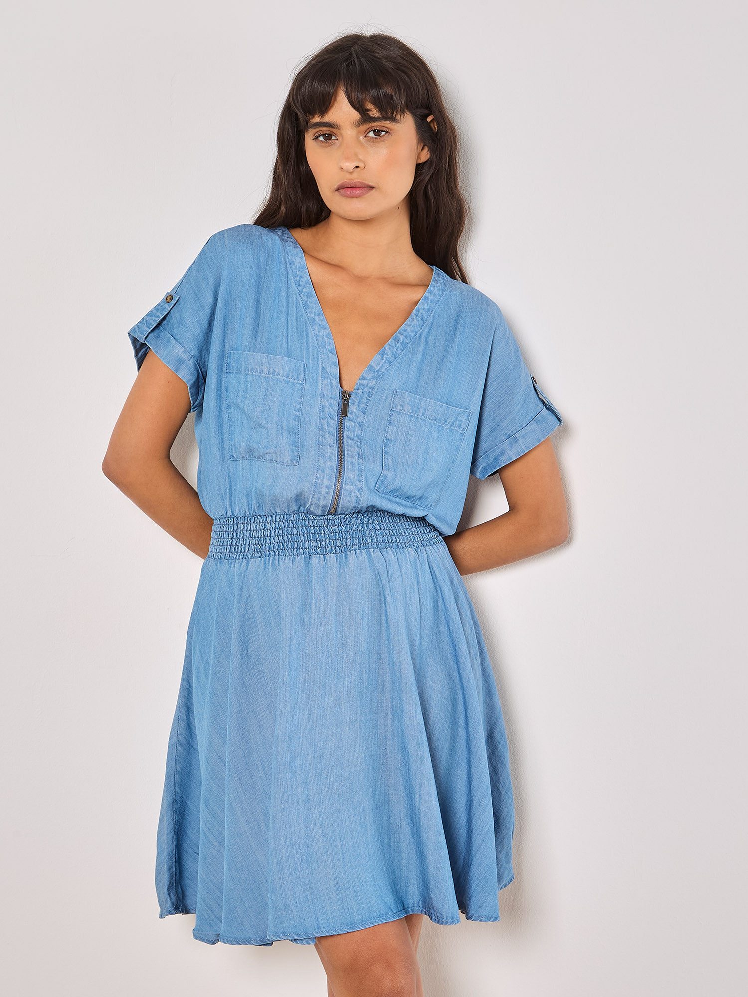 Apricot Minikleid Jeansoptik Kleid mit Reißverschluss günstig online kaufen