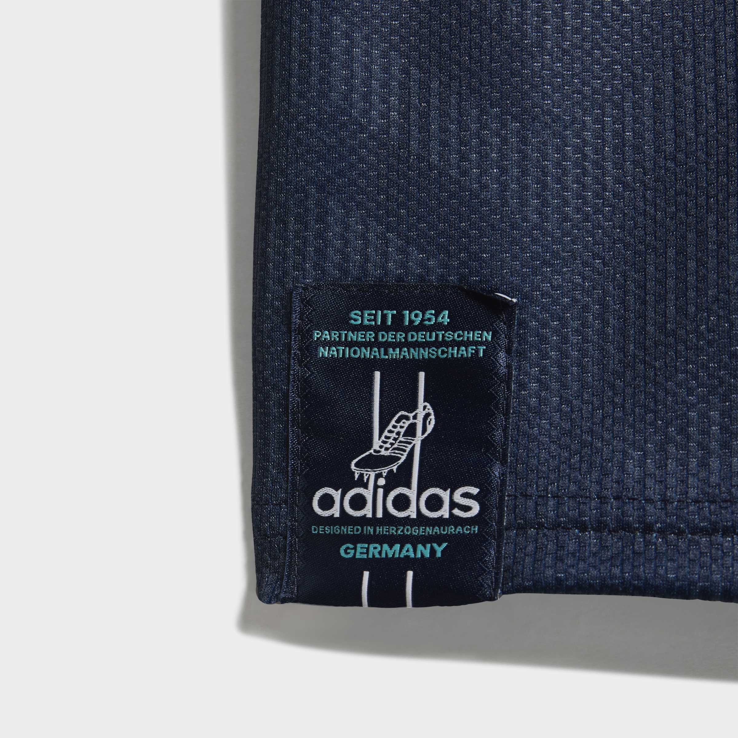 adidas Performance Trainingsanzug DEUTSCHLAND 26 KIDS AUSWÄRTSAUSRÜSTUNG (1-tlg)