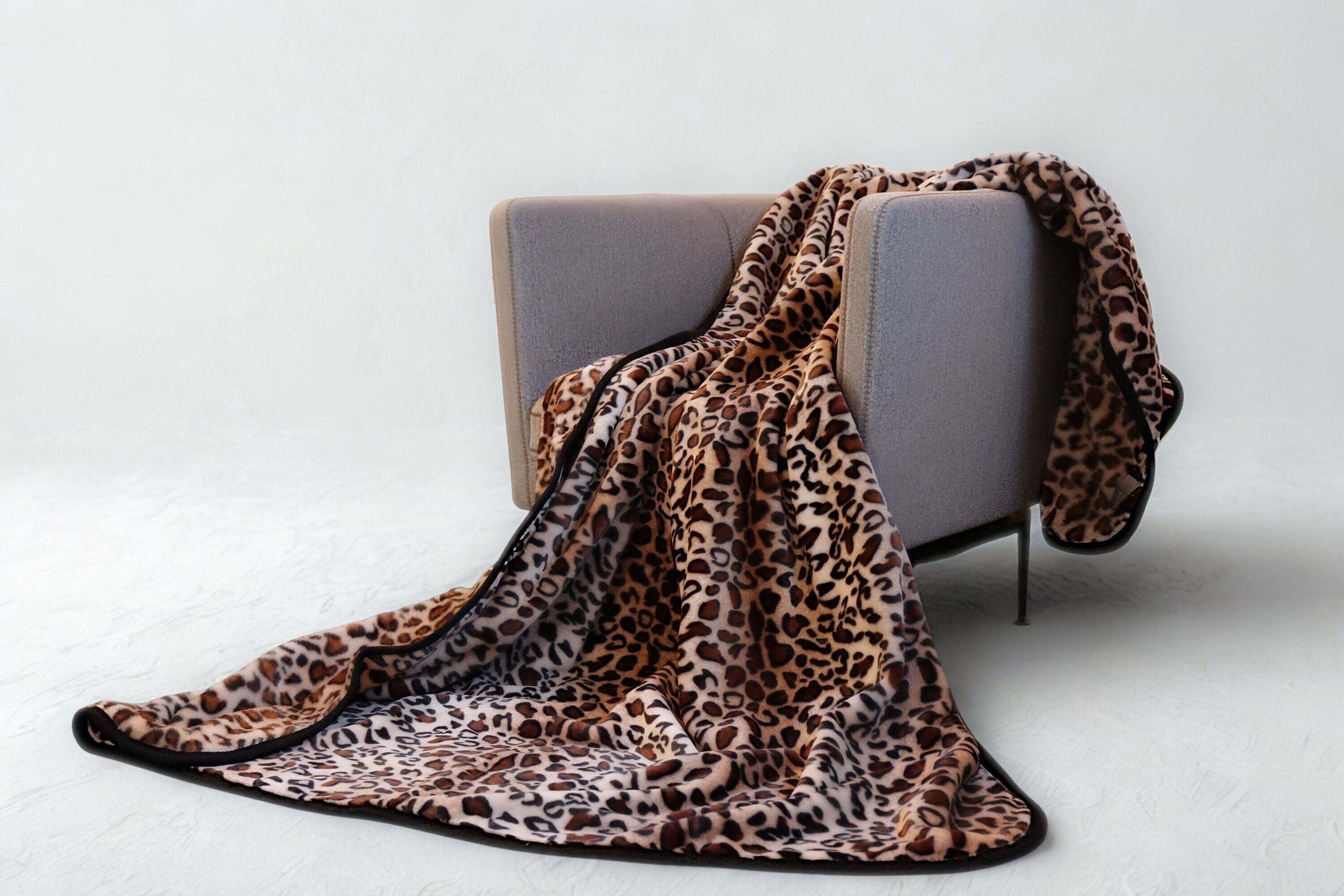 Wohndecke Deluxe, Biederlack, Modisches Leopardenmuster