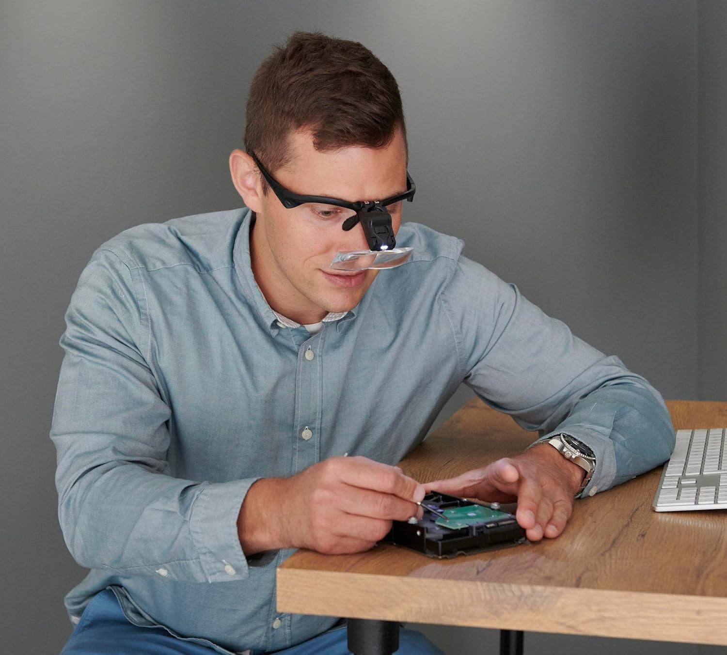 Westfalia Werkzeug Brillengestell Westfalia LED-Lupe mit 5 Vergrößerungen - Brille - Schutz, Mit LED Licht