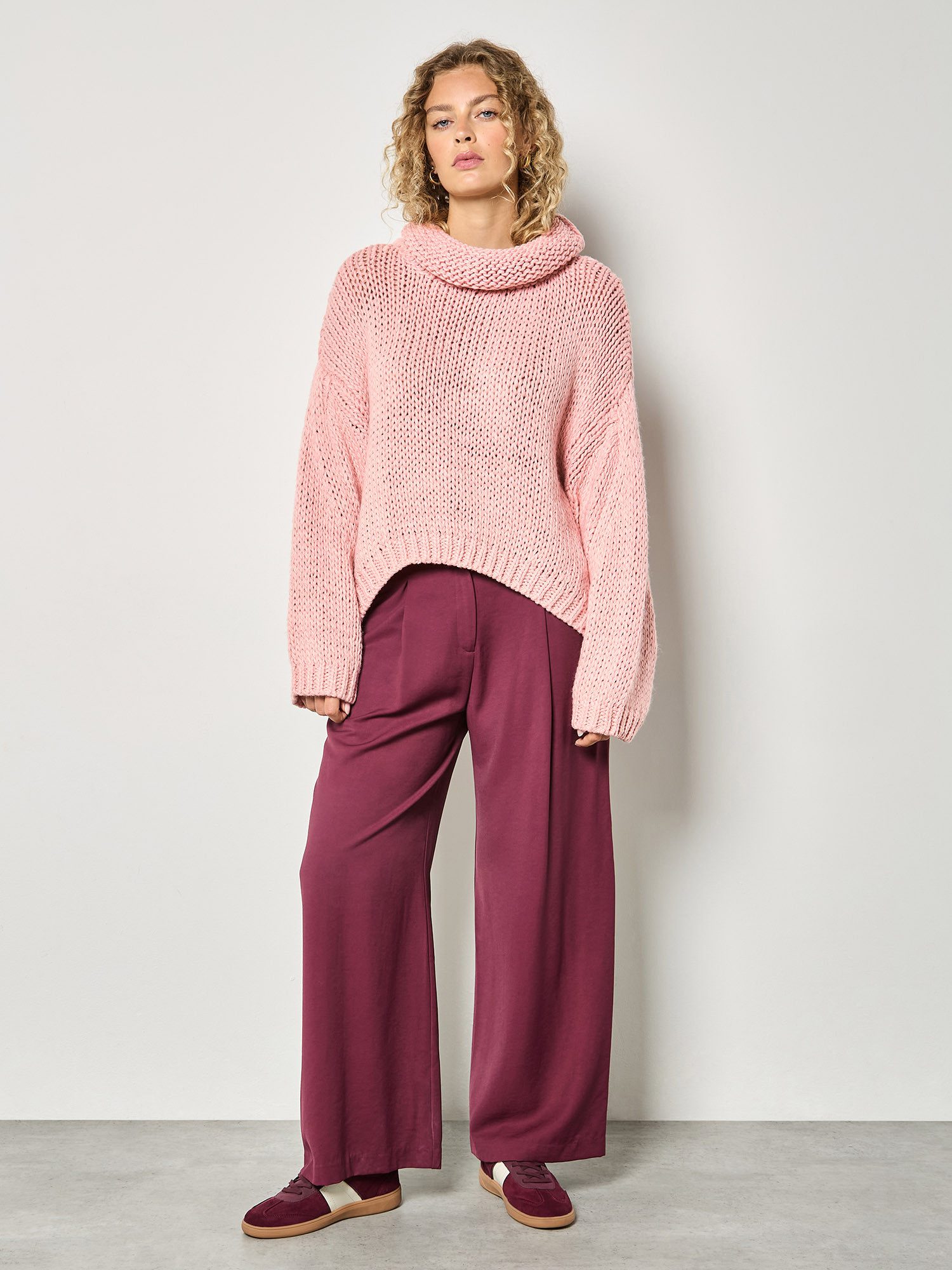 Apricot Rollkragenpullover Grobstrick-Pullover mit weitem Rollkragen