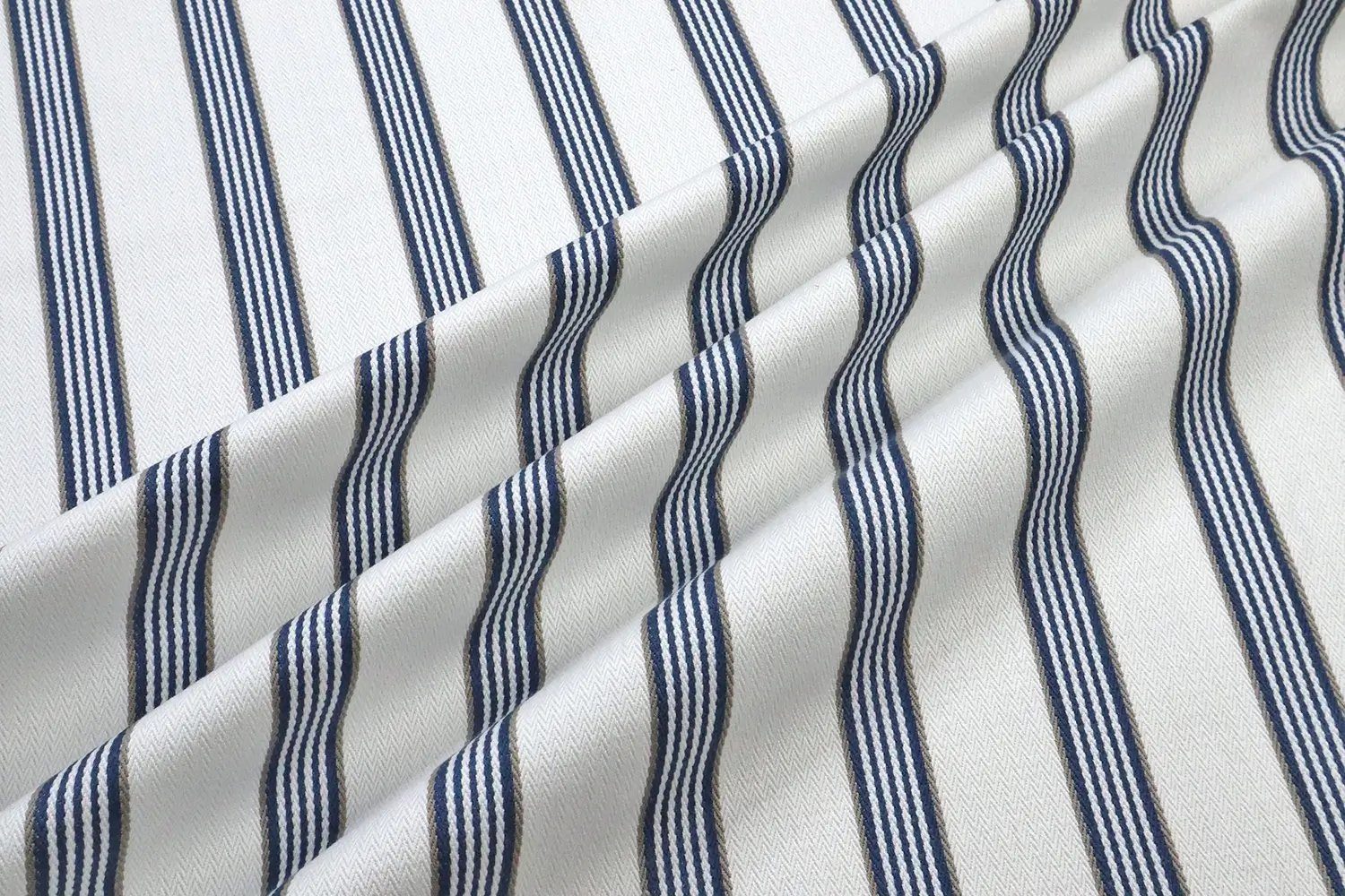 Stofferia Stoff Polsterstoff Baumwolle Streifen Edison Weiß, Meterware