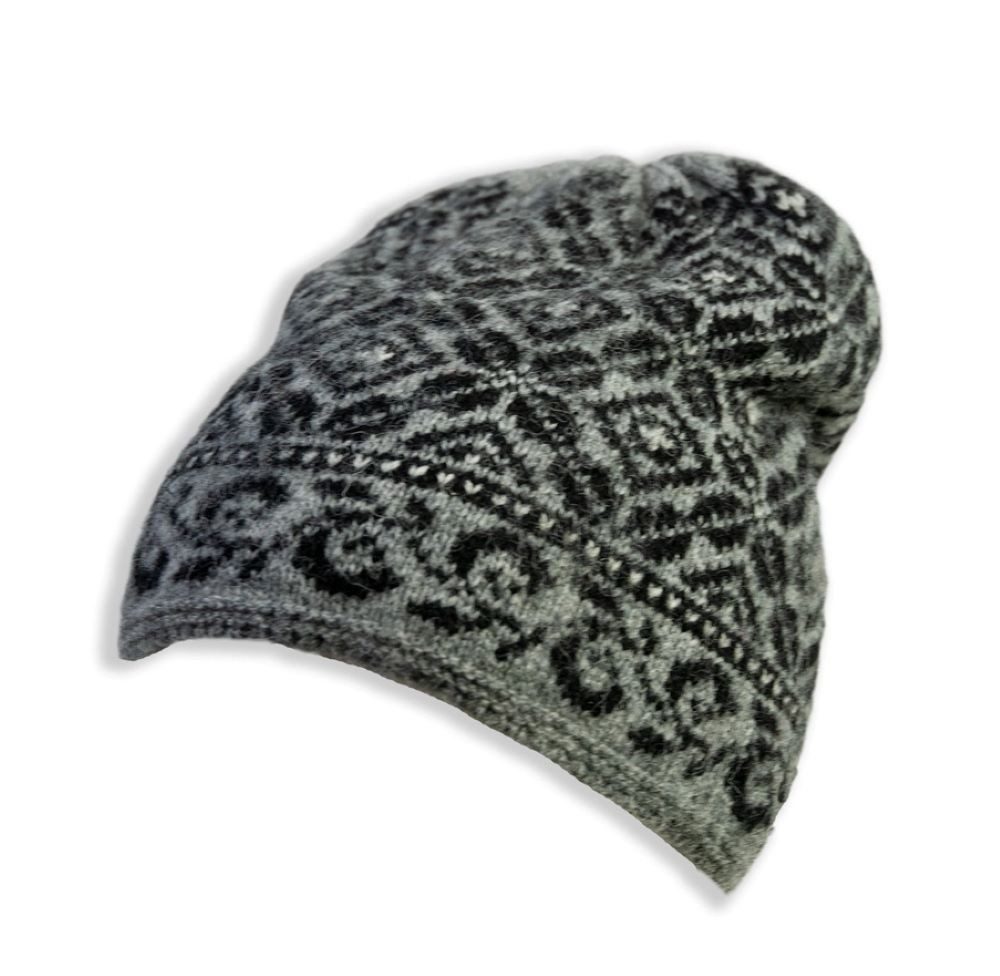 Börjesson Handskar Beanie Moliden-Mütze – Tradition trifft auf skandinavische Gemütlichkeit Hervorragende Passform – sitzt sicher und bequem, auch bei Bewegung