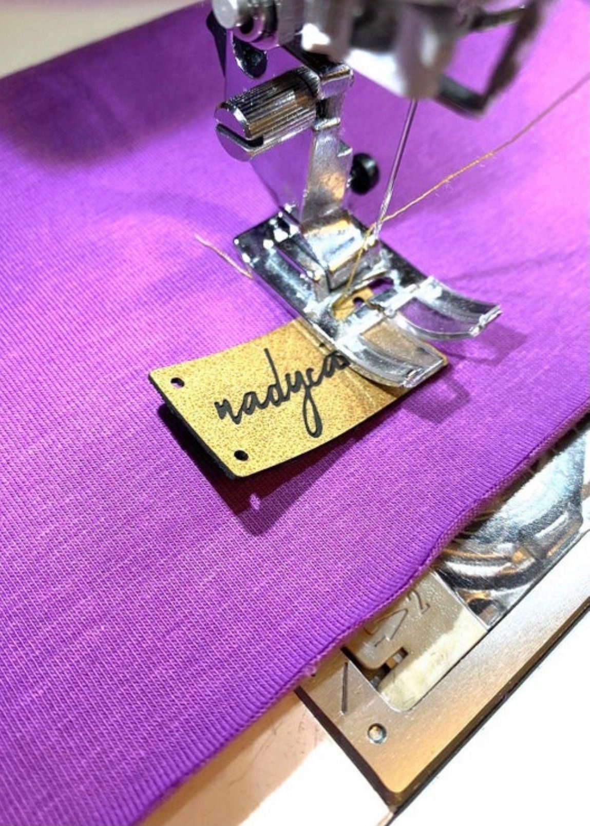 nadycat Beanie LILA UNI (2-St., Beanie mit passendem Loop) handgefertigt aus der Lausitz