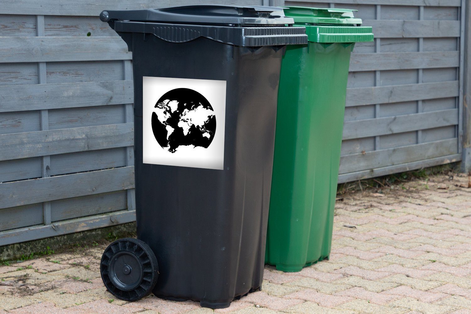 Schwarz MuchoWow Mülleimer-aufkleber, - weiß Container, - und Wandsticker Kreis Weltkarte Sticker, St), Abfalbehälter Mülltonne, (1