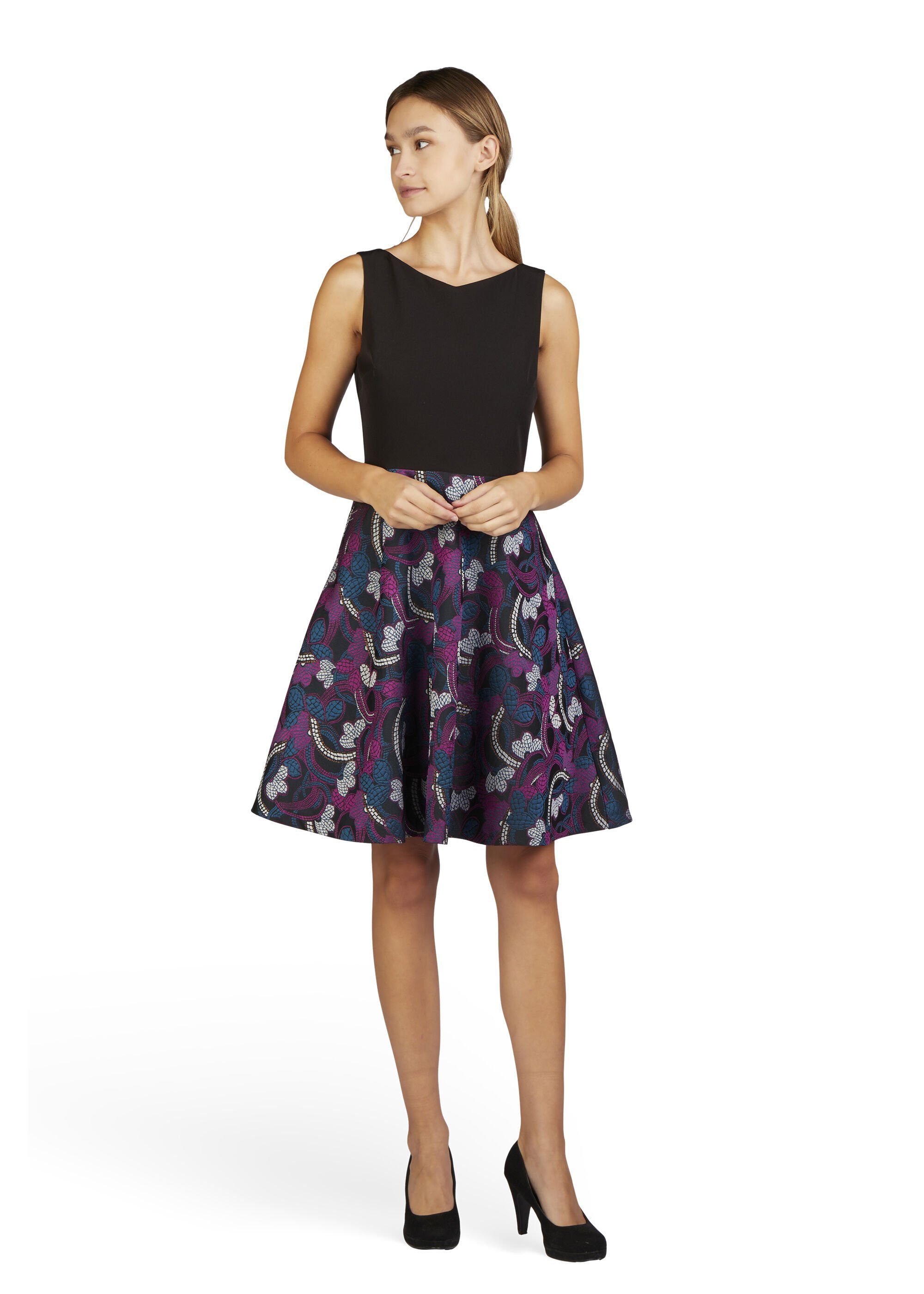 Kleo Cocktailkleid mit edlen Stickereien günstig online kaufen