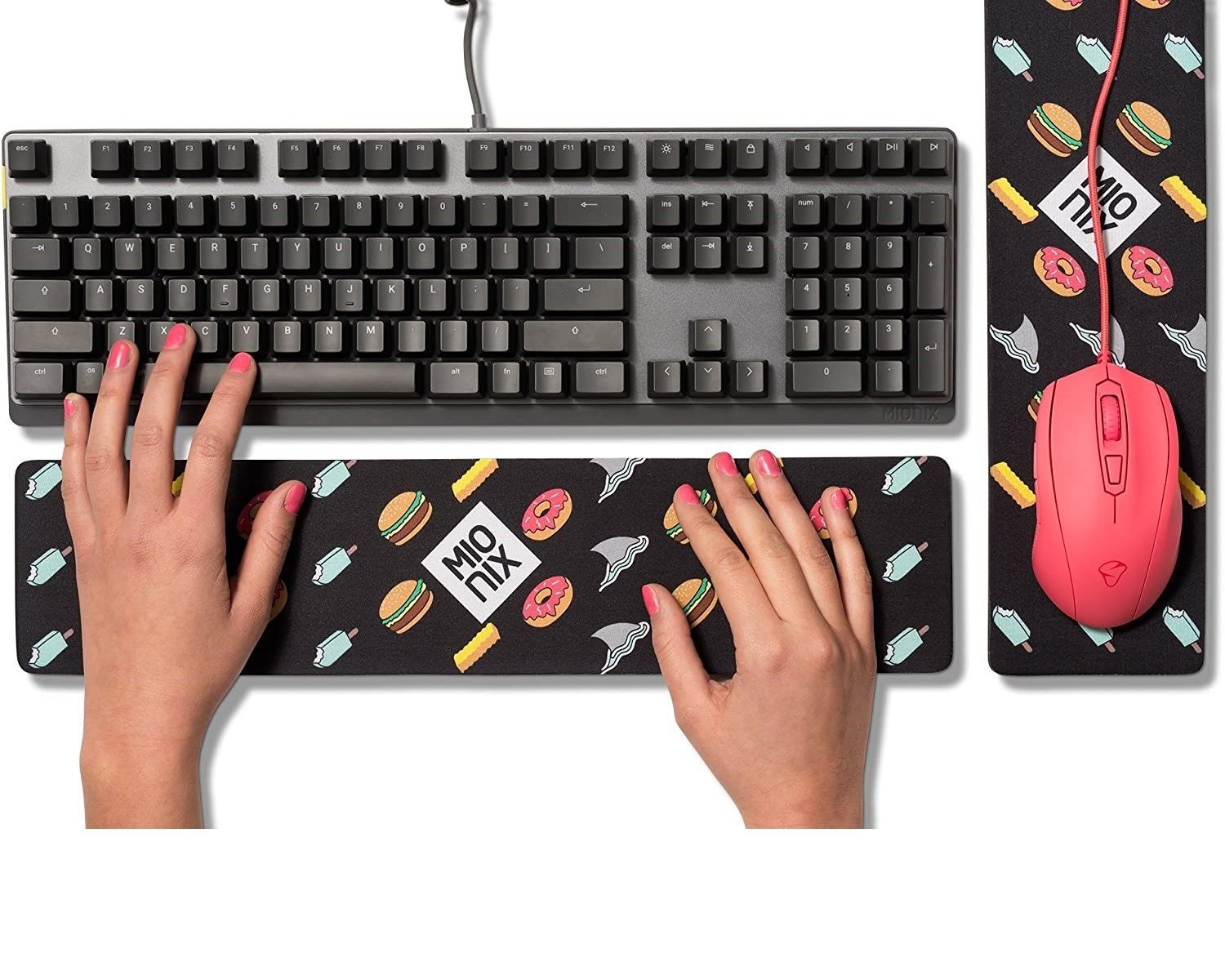 MIONIX Tastatur-Handballenauflage »Long Pad Black Wrist-Rest Handballen- Auflage«, Handgelenk-Auflage, PC Laptop Tastatur, Maus-Pad, Mouse-Pad,  Frisches Design-Motiv