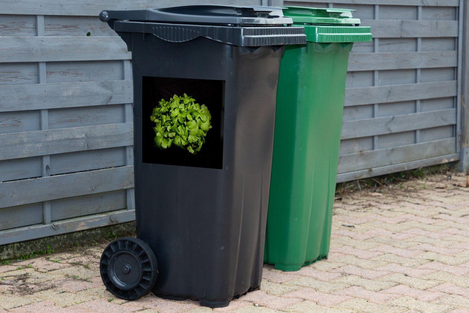 Container, Farbe Wandsticker leuchtend MuchoWow schwarzen einem Abfalbehälter (1 grüne Mülleimer-aufkleber, St), seine Mülltonne, Sticker, Koriander und vor