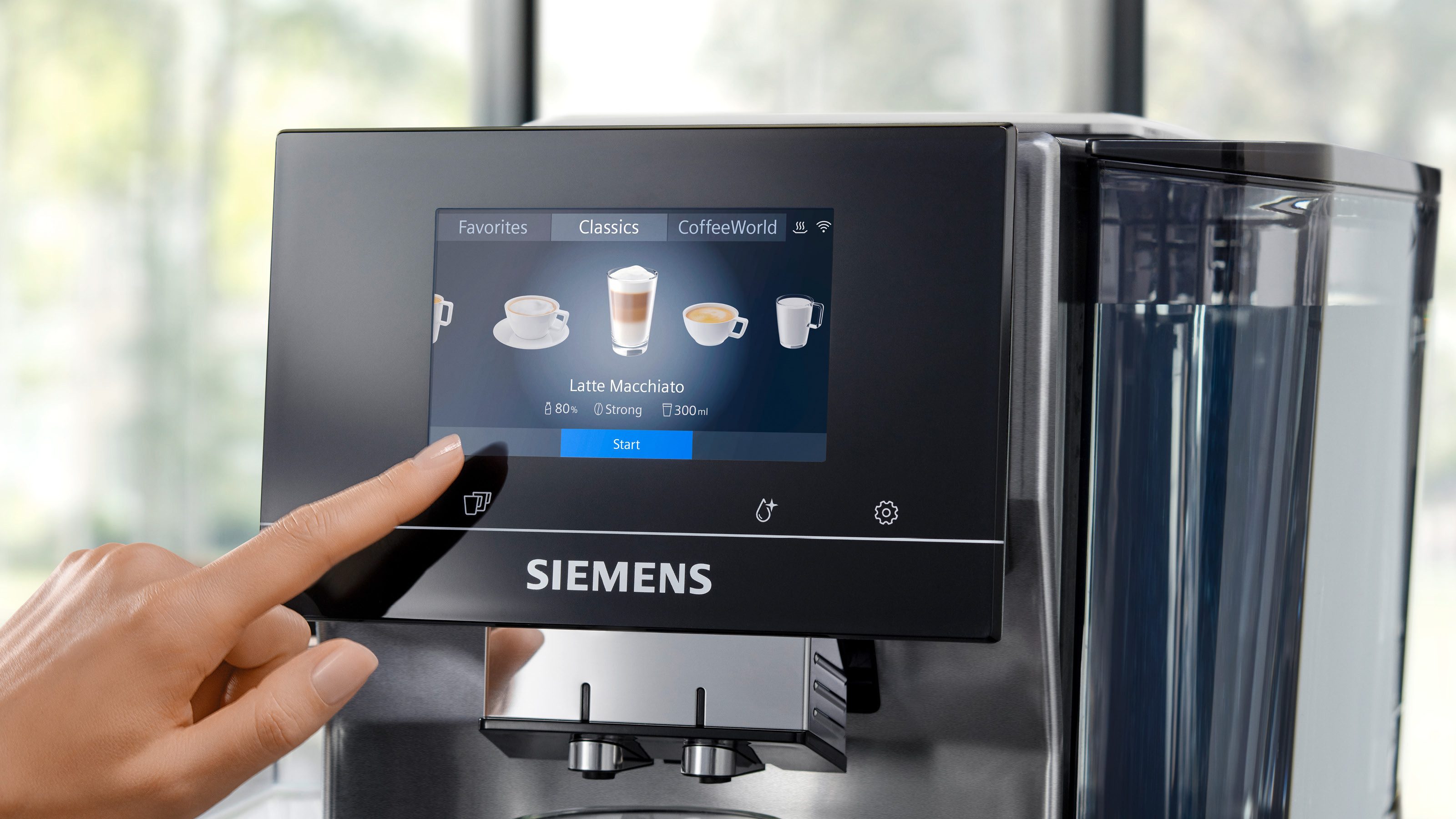 SIEMENS Kaffeevollautomat EQ700 integral TQ717D03, Cold Brew, intuitives 5" TFT-Display, App, aromaSelect, 30 Favoriten, autom. Dampfreinigung, edelstahl