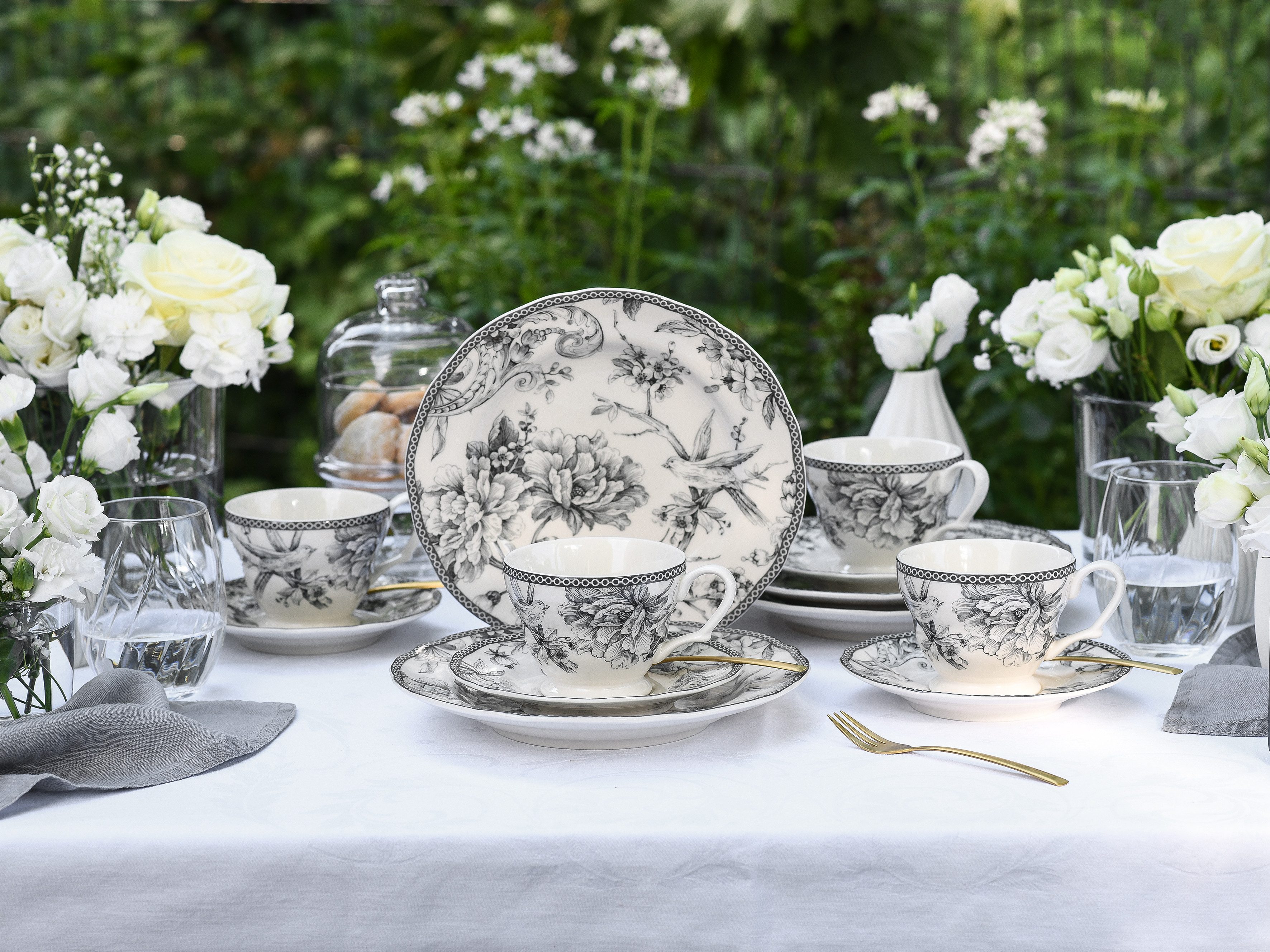 CreaTable Kaffeeservice Adelaide, Service 12-tlg. (12-tlg), 4 Personen, Porzellan, Nostalgischer Vintage Dekor, Elegante Form