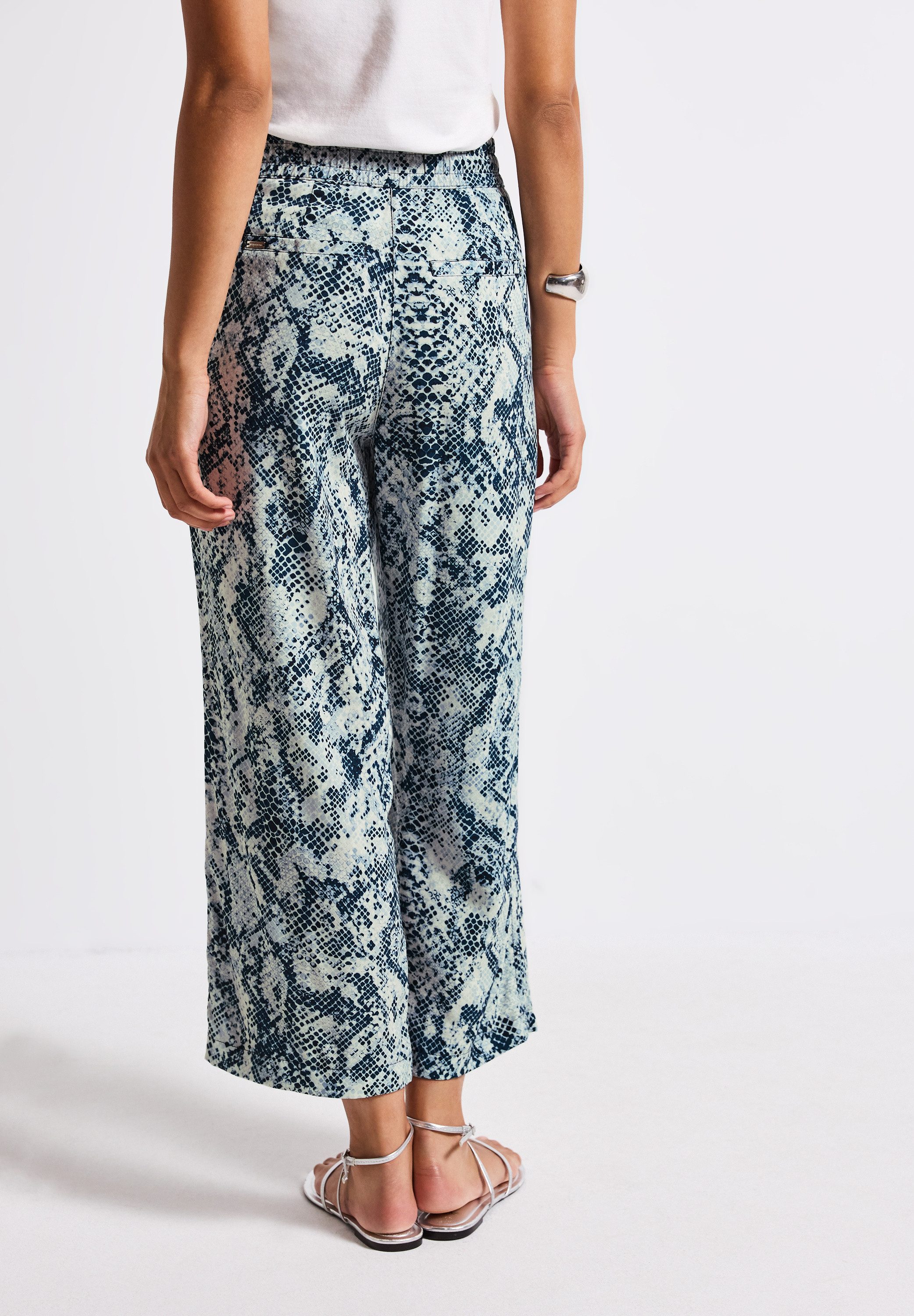 STREET ONE Stoffhose Style Emee Sommerhose mit elastischem Bund und Tunnelz günstig online kaufen