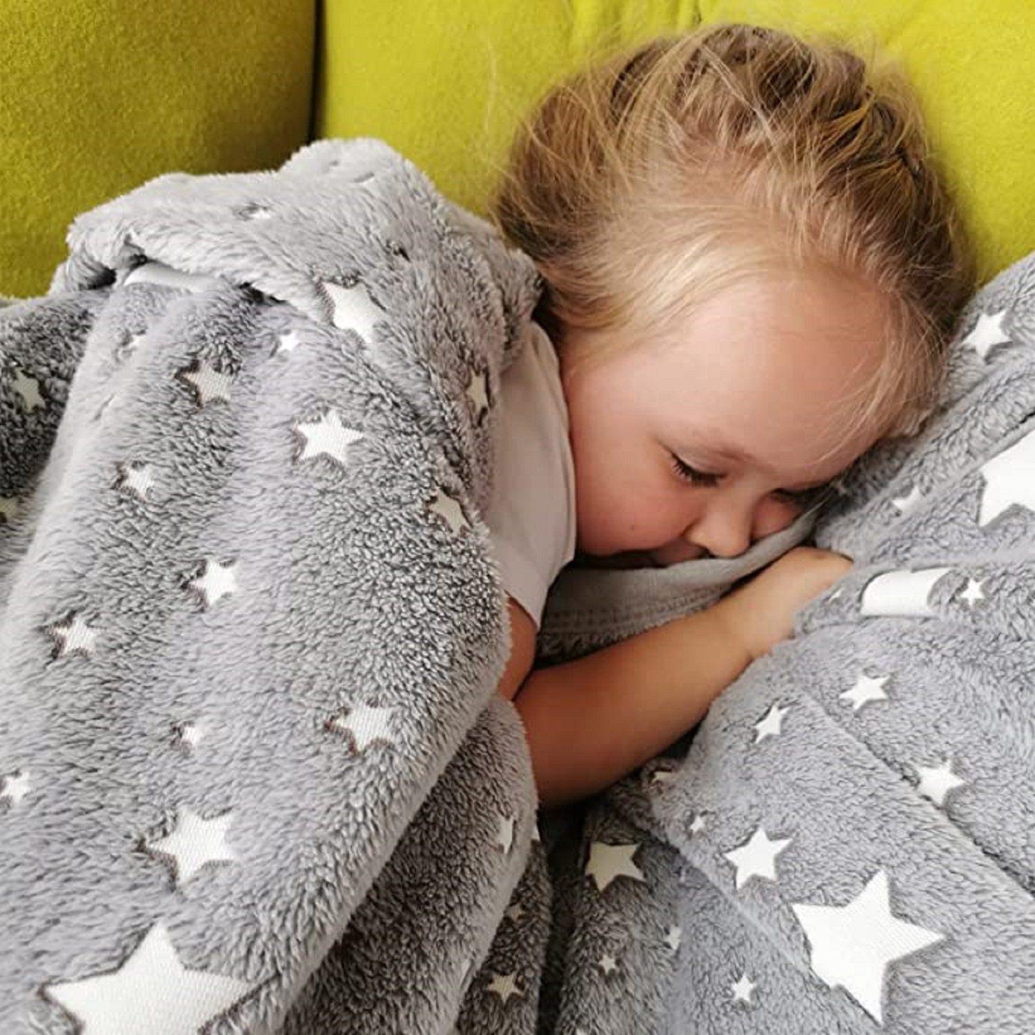 Kinderdecke Leuchtdecke / Kuscheldecke / 150x200cm, Brilliant, Leuchtet im Dunkeln – Bild 5 von 5