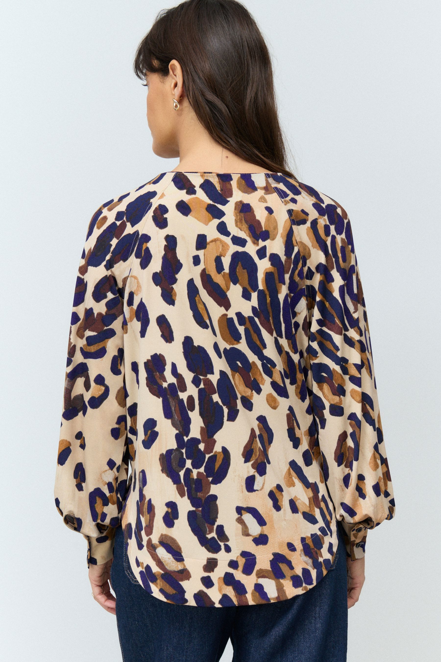 Next Langarmbluse Langärmelige Jerseybluse mit V-Ausschnitt (1-tlg) günstig online kaufen