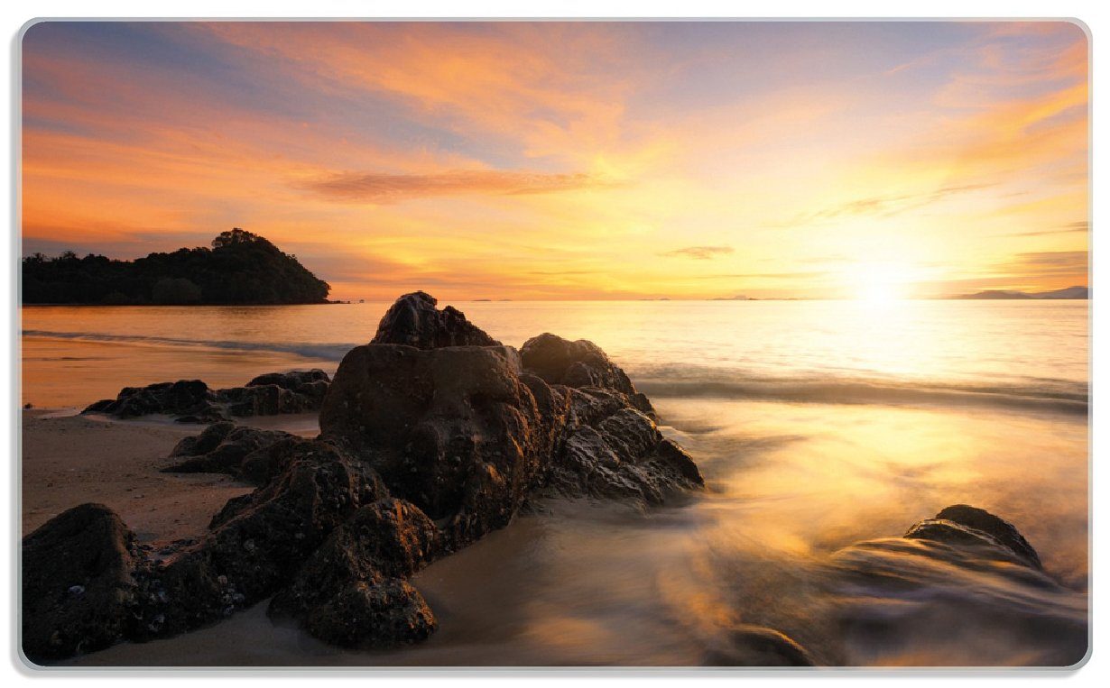 Wallario Frühstücksbrett Sonne über dem Meer mit Felsenlandschaft, ESG-Sicherheitsglas, (inkl. rutschfester Gummifüße 4mm, 1-St), 14x23cm