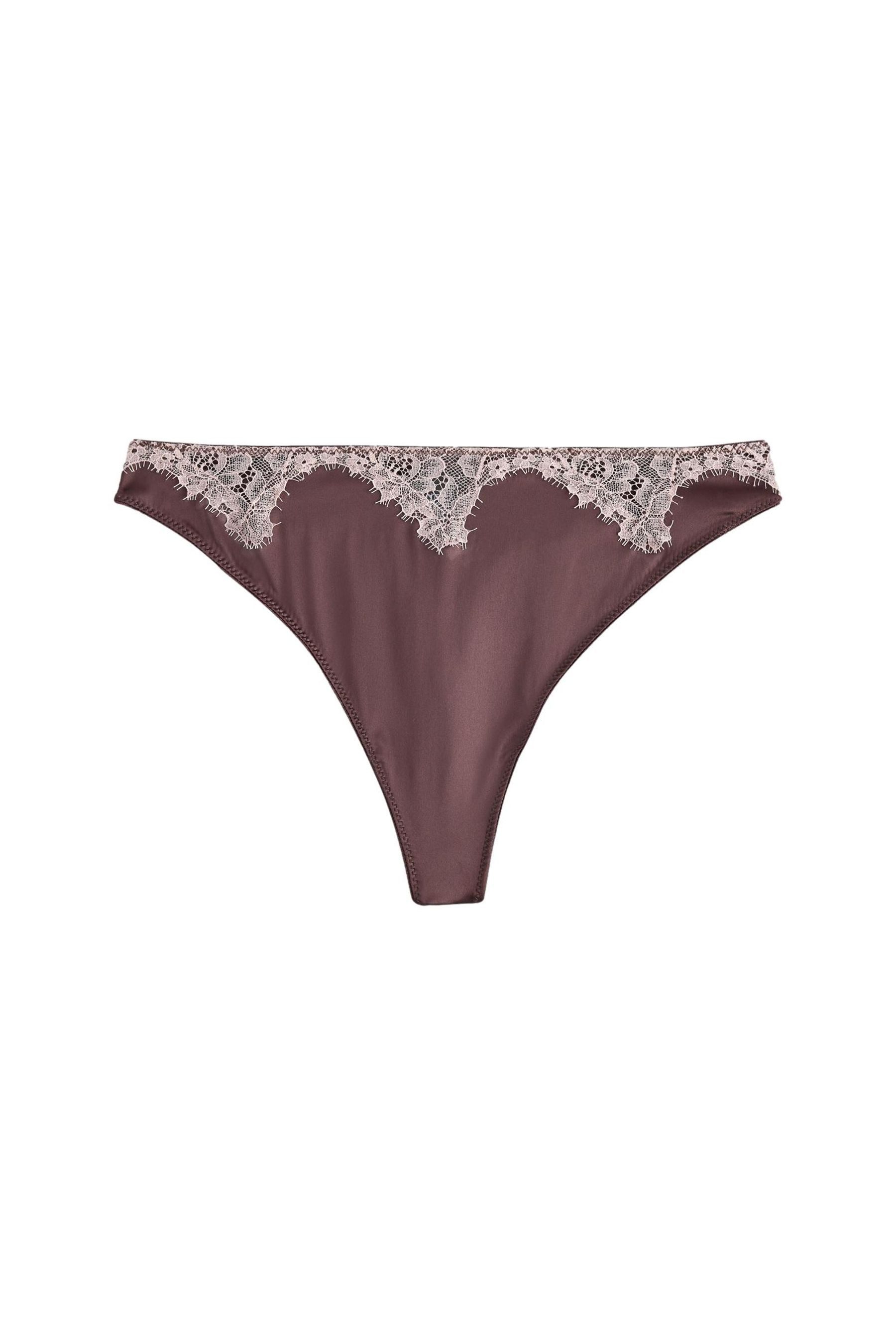 Next String Hochglänzender String aus Satin und Spitze (1-St)