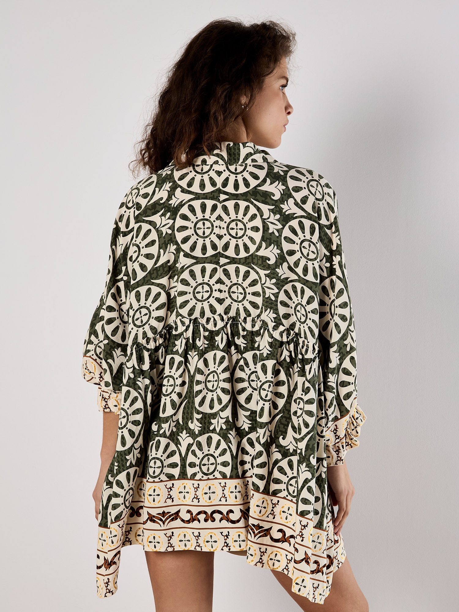 Apricot Oversize-Shirt Bedrucktes Hemd in Oversized – Bild 2 von 4