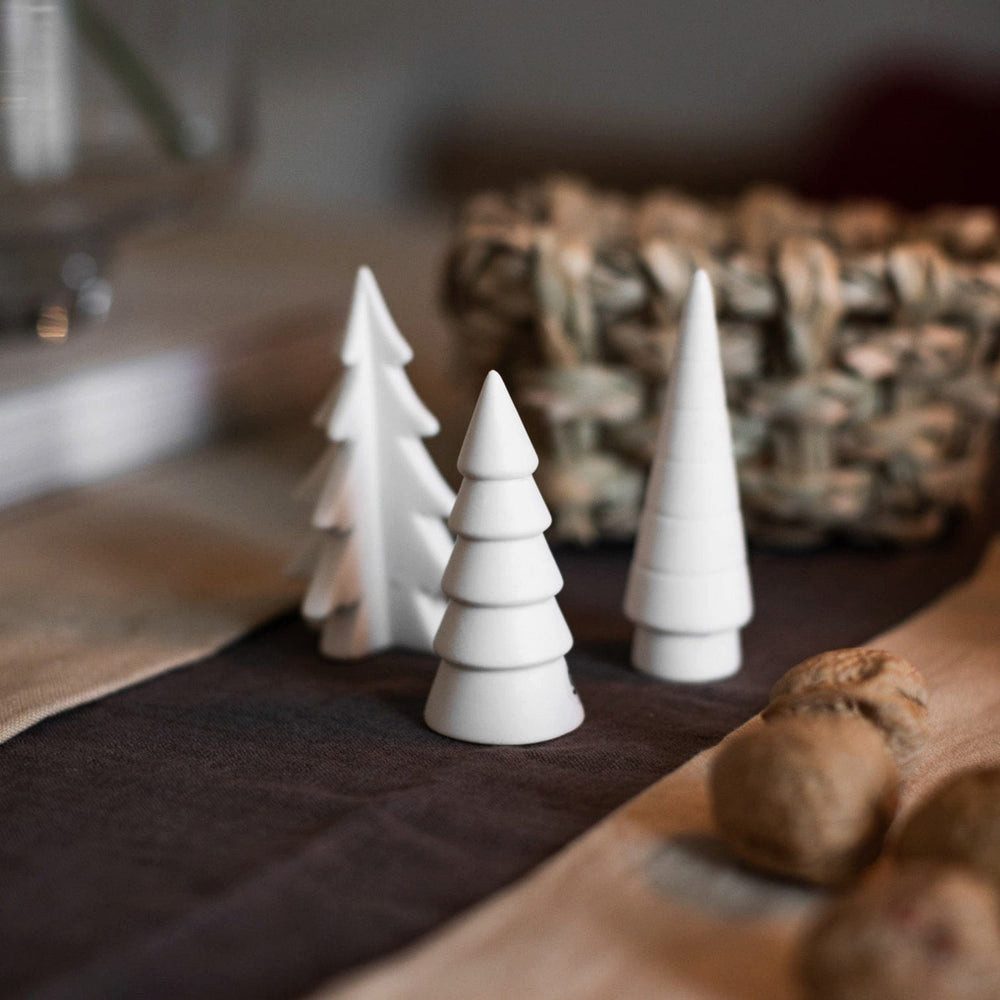 Storefactory Dekoobjekt Weihnachtsbaum Granskog in weiß günstig online kaufen