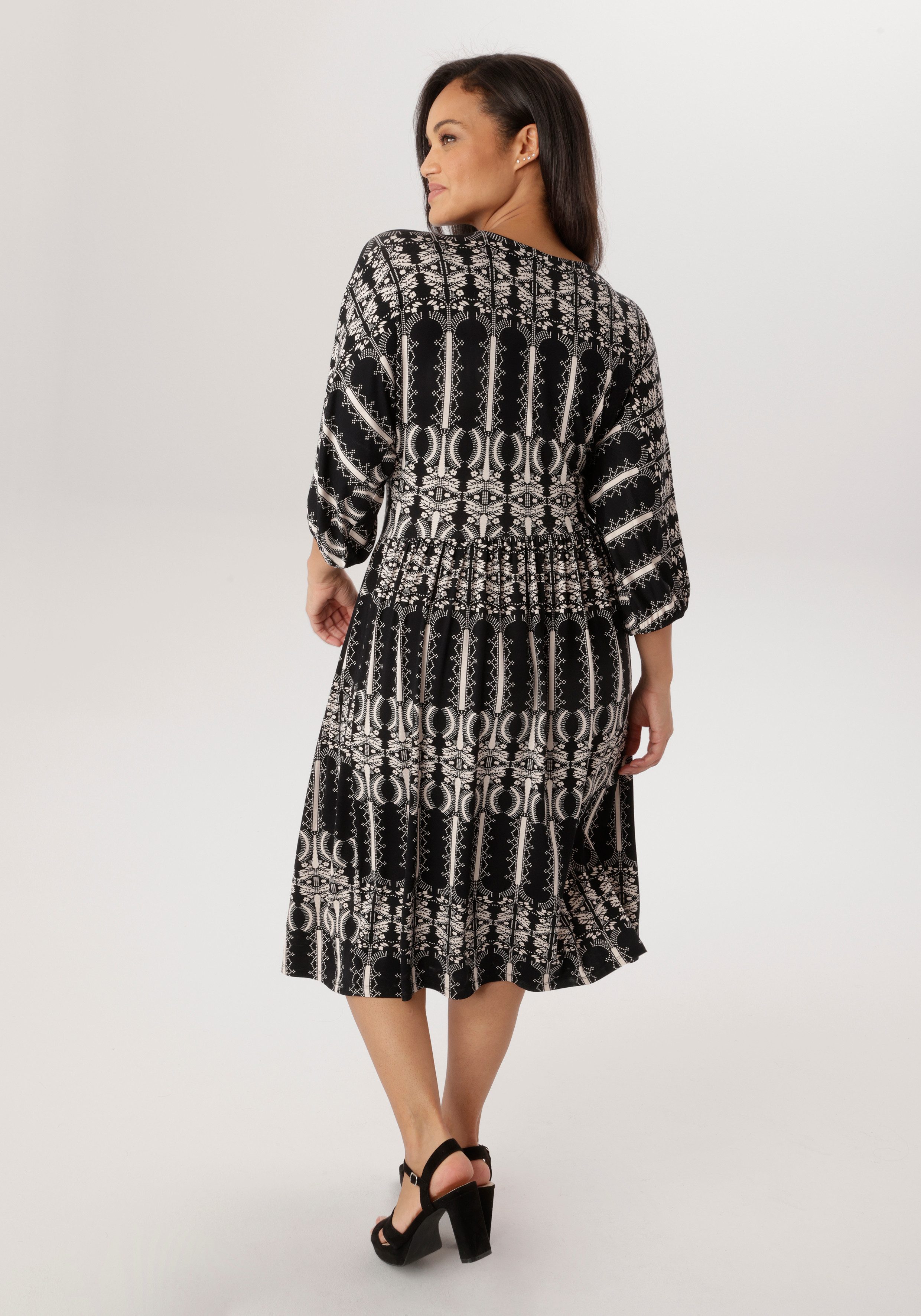 Aniston PLUS Jerseykleid in Wickeloptik
