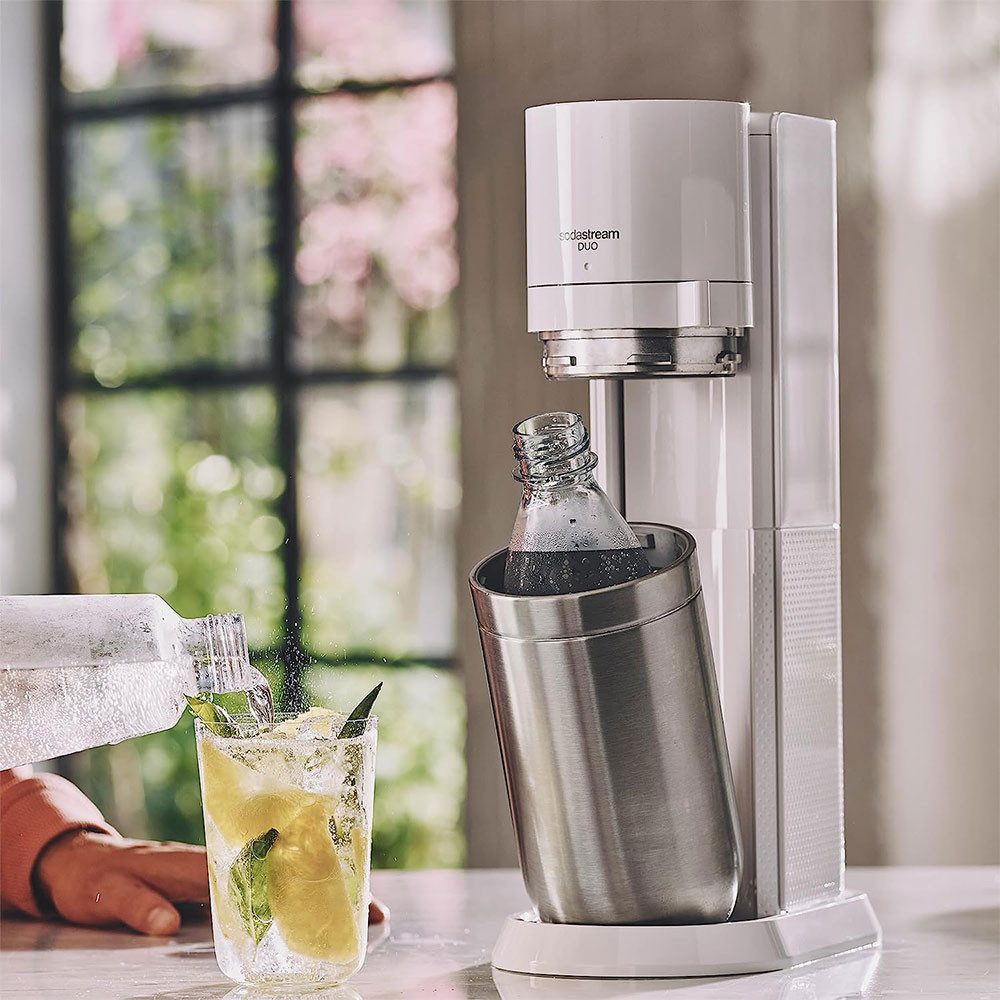 SodaStream Wassersprudler Sprudelwasserbereiter SodaStream Duo White + 2 Flaschen – Bild 2 von 3
