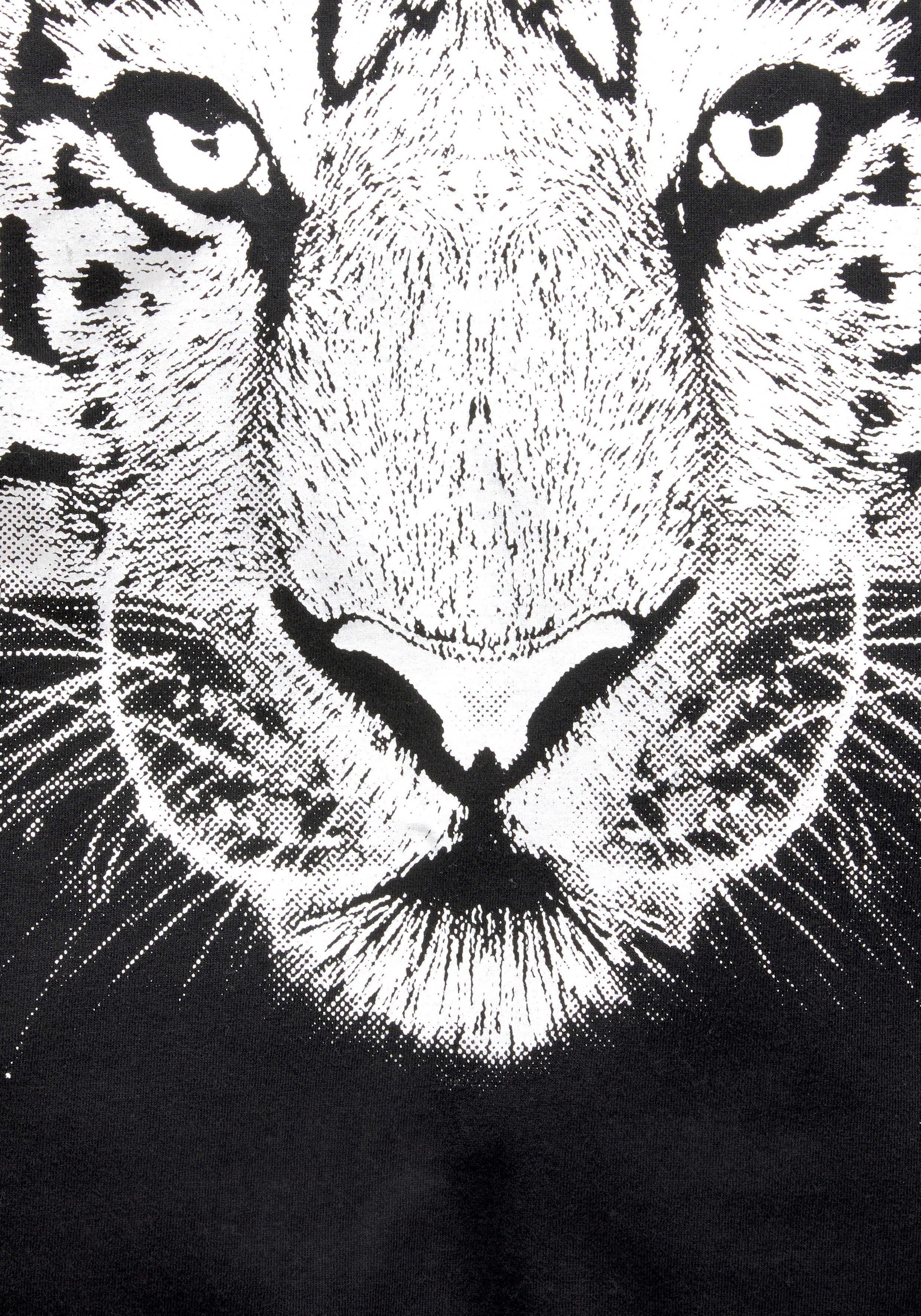 KIDSWORLD Langarmshirt WHITE TIGER Basic Passform, stylischer Druck, Rundhalsausschnitt