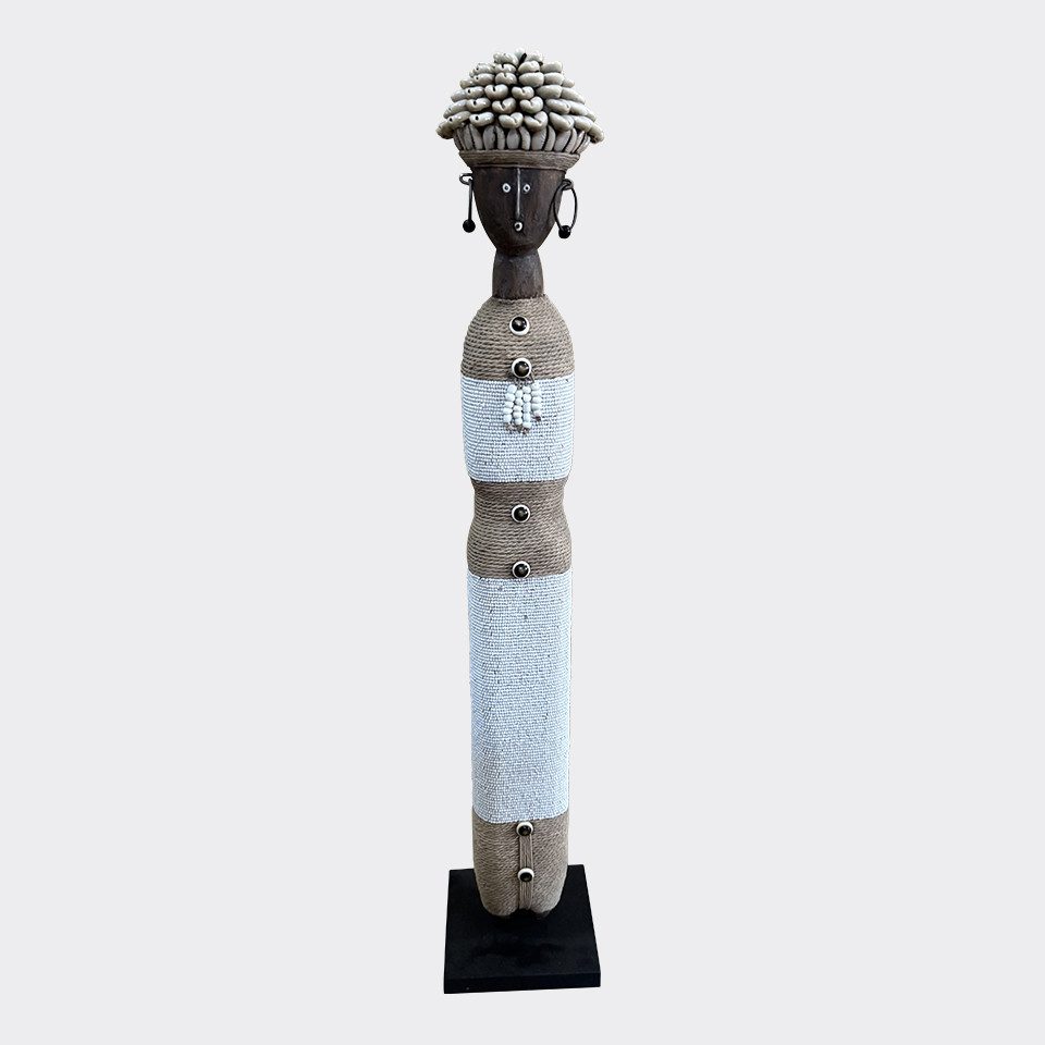 Dekoobjekt Namji Puppe – Weiblich – (Kamerun) – XL