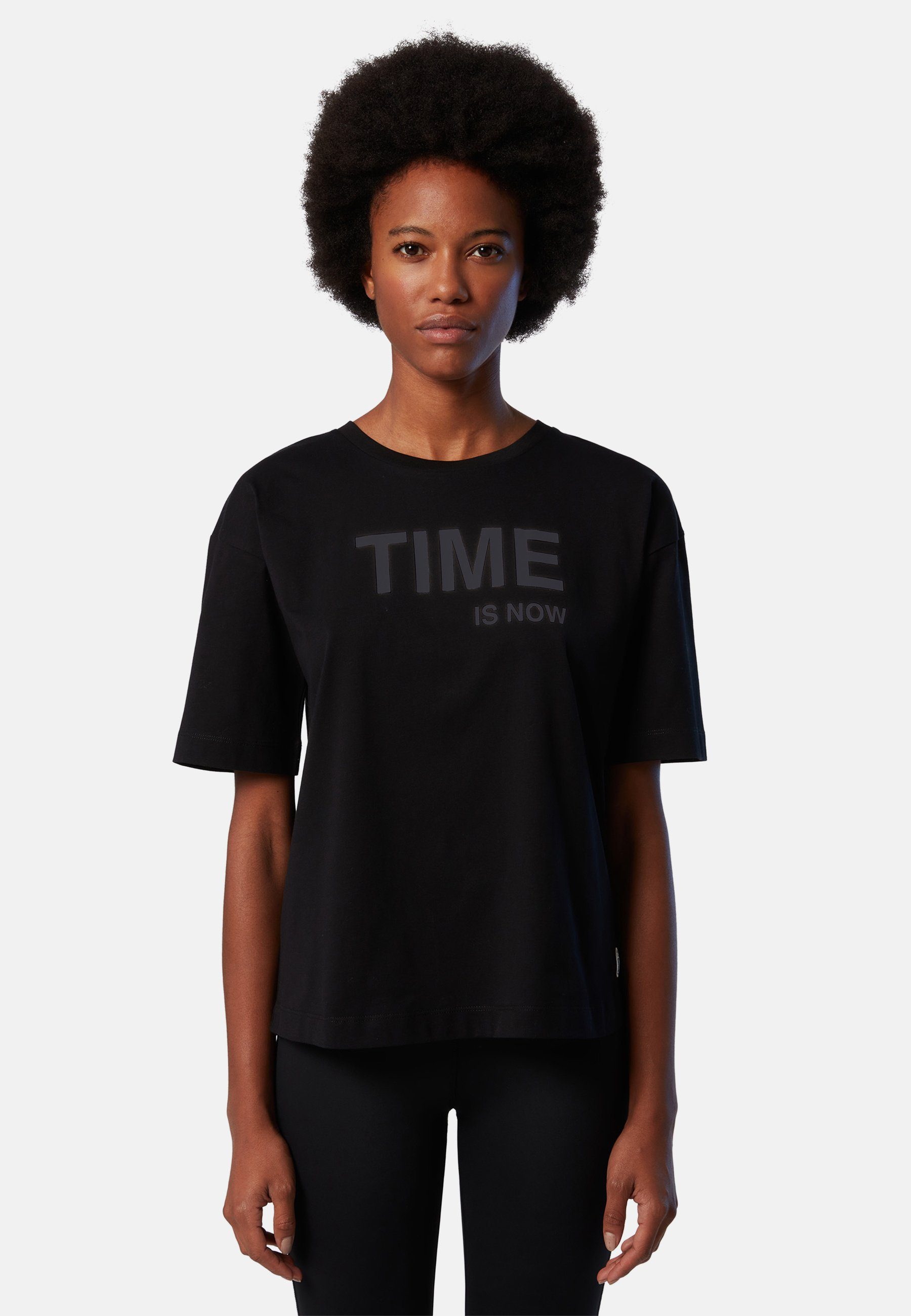Slogan-Print Design BLACK MILKY mit Sails T-Shirt mit T-Shirt North klassischem