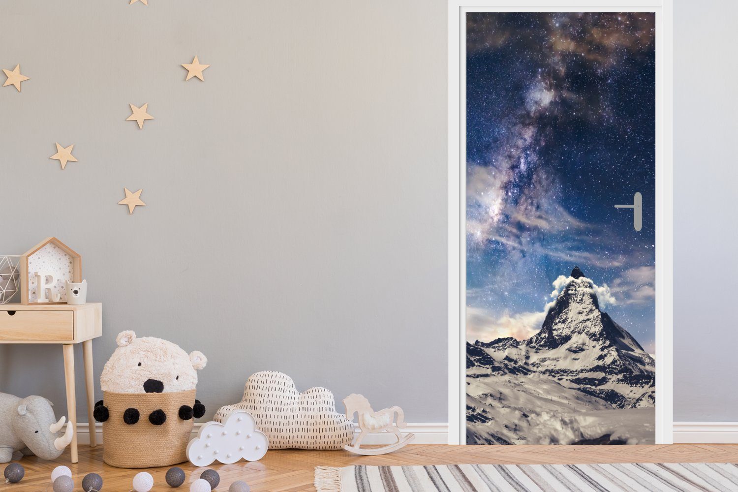 Türaufkleber, Matterhorn Türtapete MuchoWow Zermatt bedruckt, Tür, St), Schweiz, cm für (1 Fototapete Matt, Sternenhimmel bei und 75x205