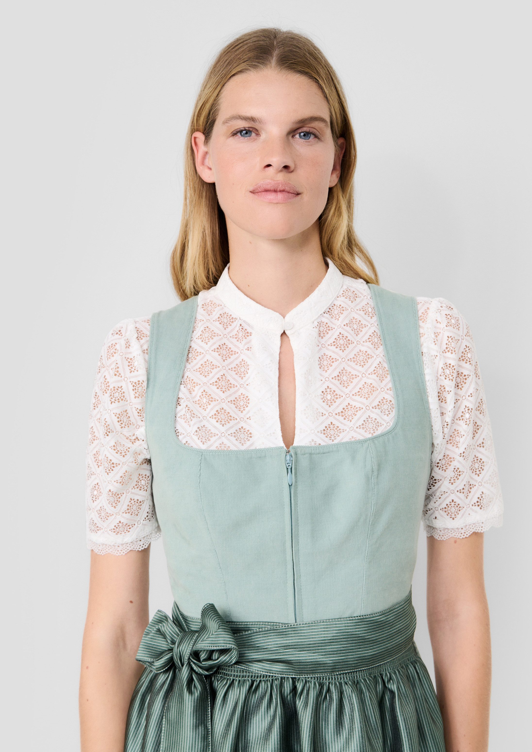 s.Oliver Kurzarmbluse Bluse Dirndlbluse