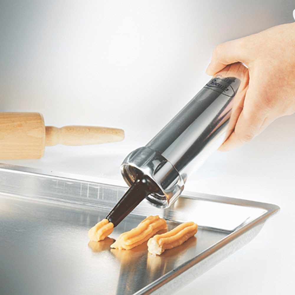 GEFU Gebäckpresse COOKIE, (Set, 25-tlg., mit 20 Motiven, 4 Spritztüllen), vielseitig, präzise Dekoration, robust und langlebig
